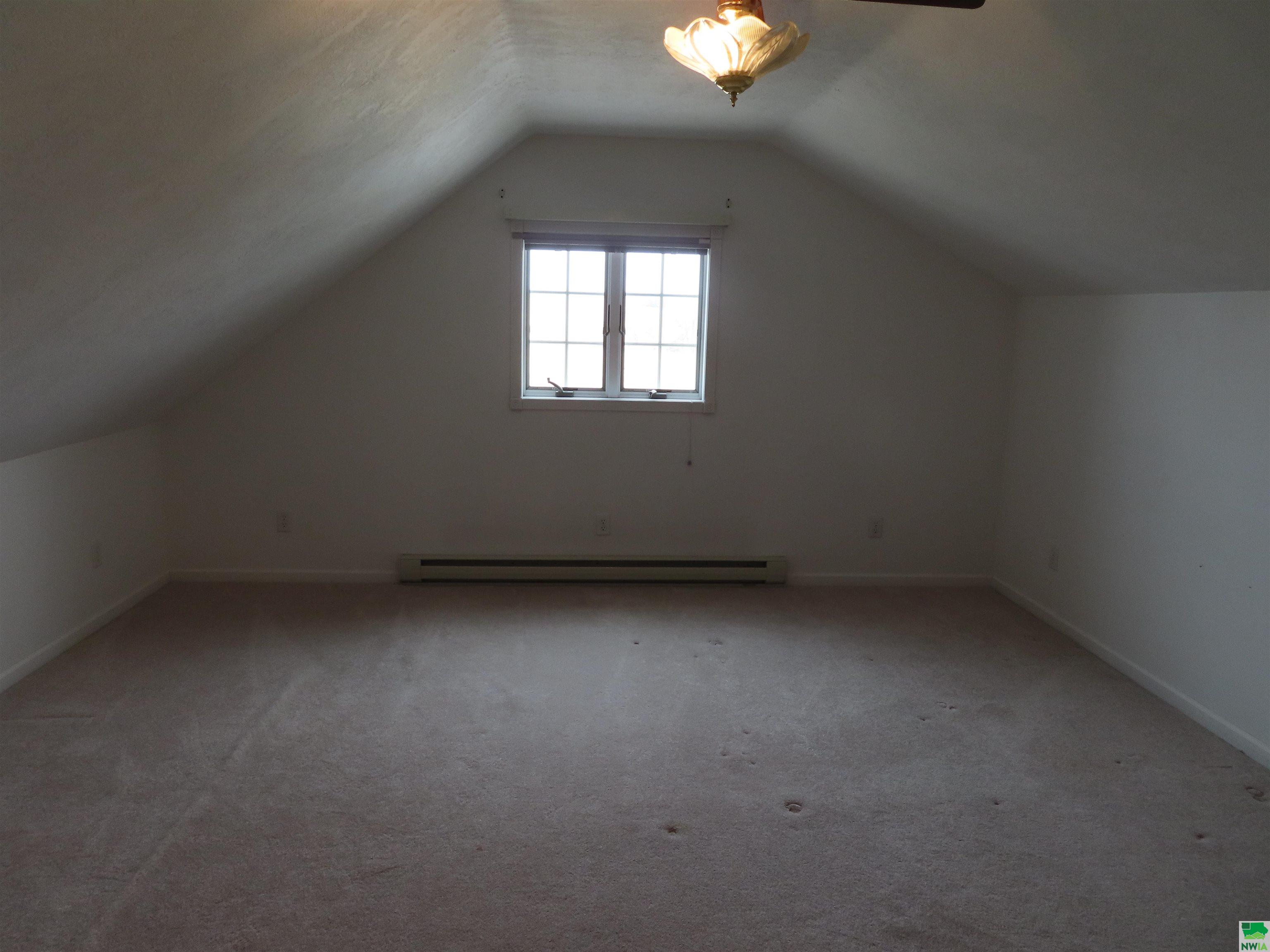 MLS #828208