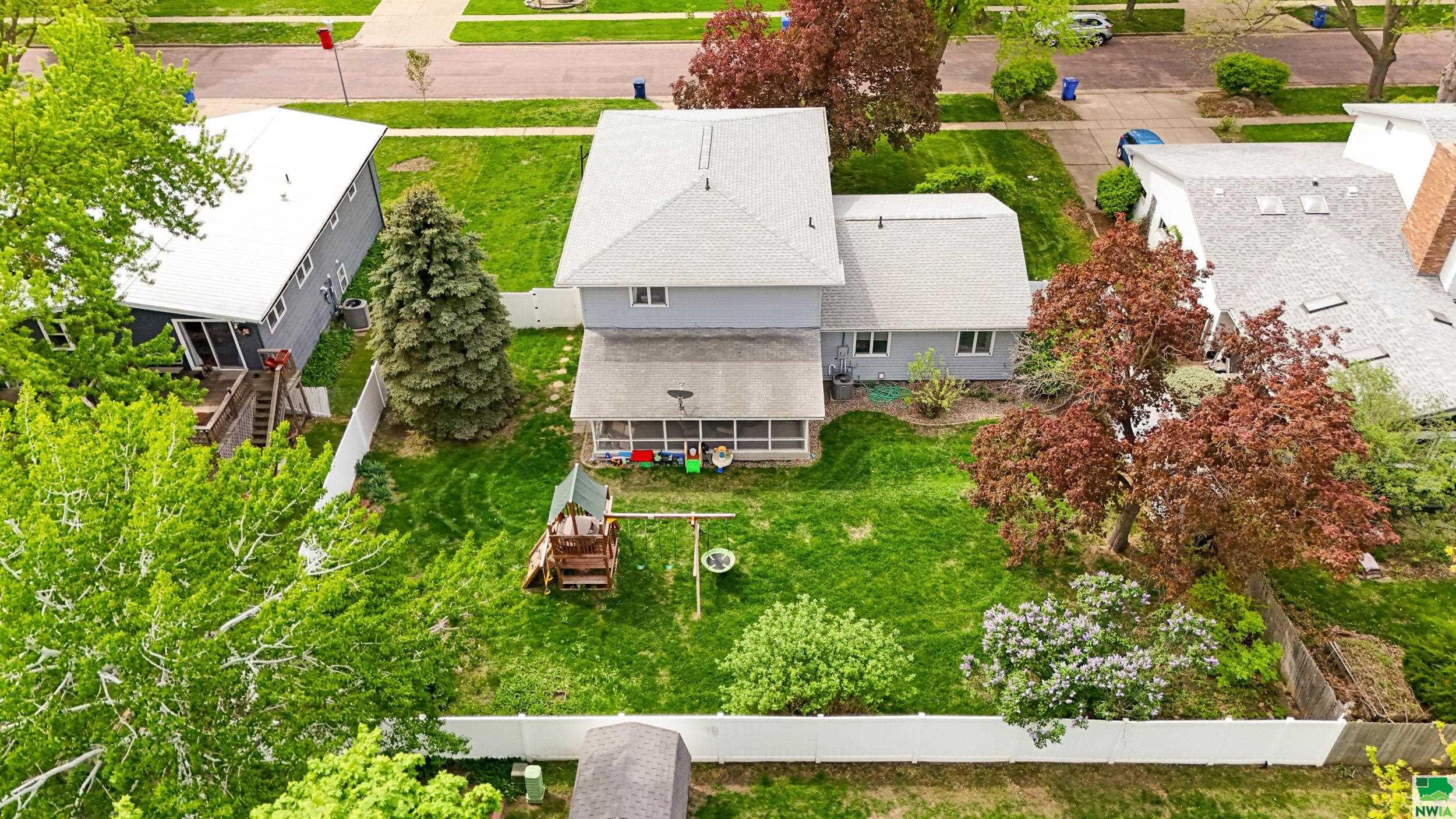 MLS #828211