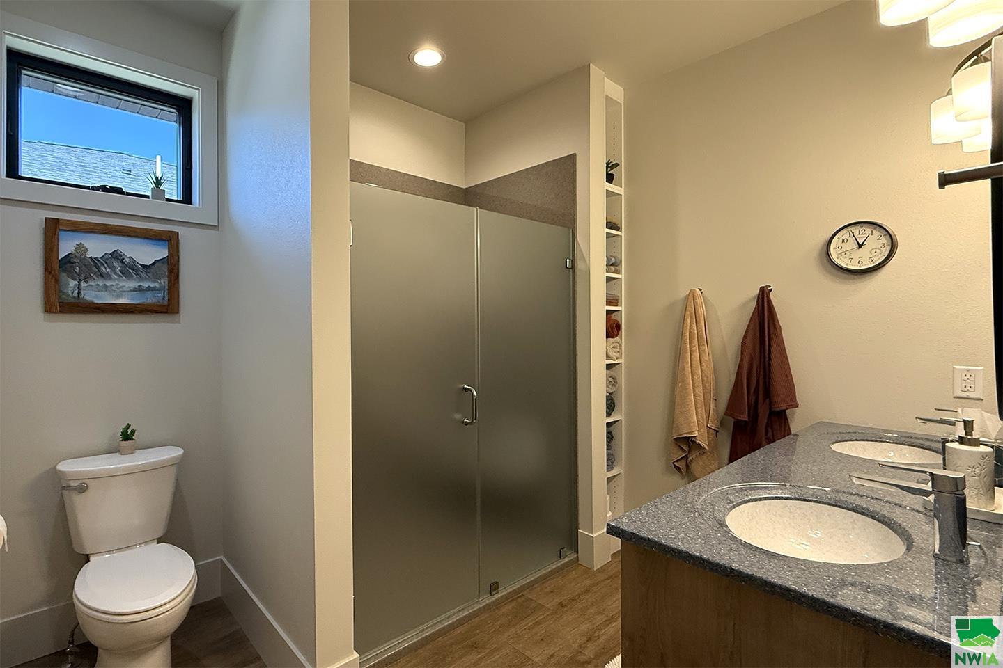 MLS #828213