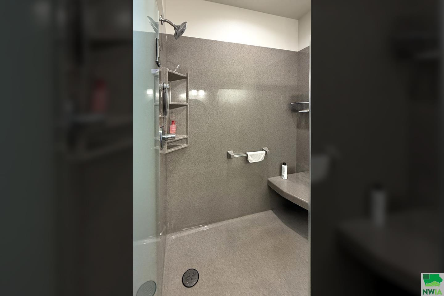 MLS #828213