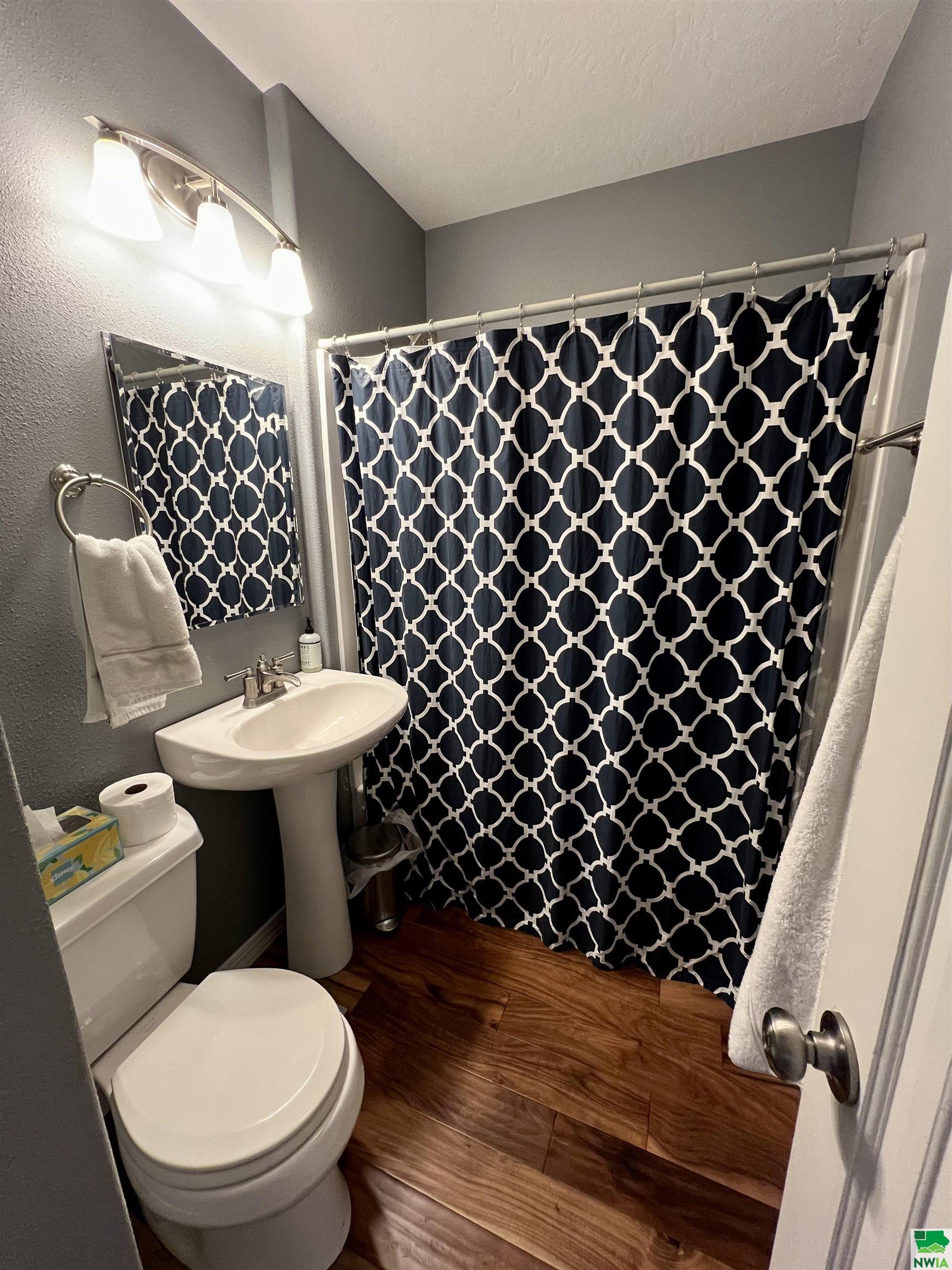 MLS #828217