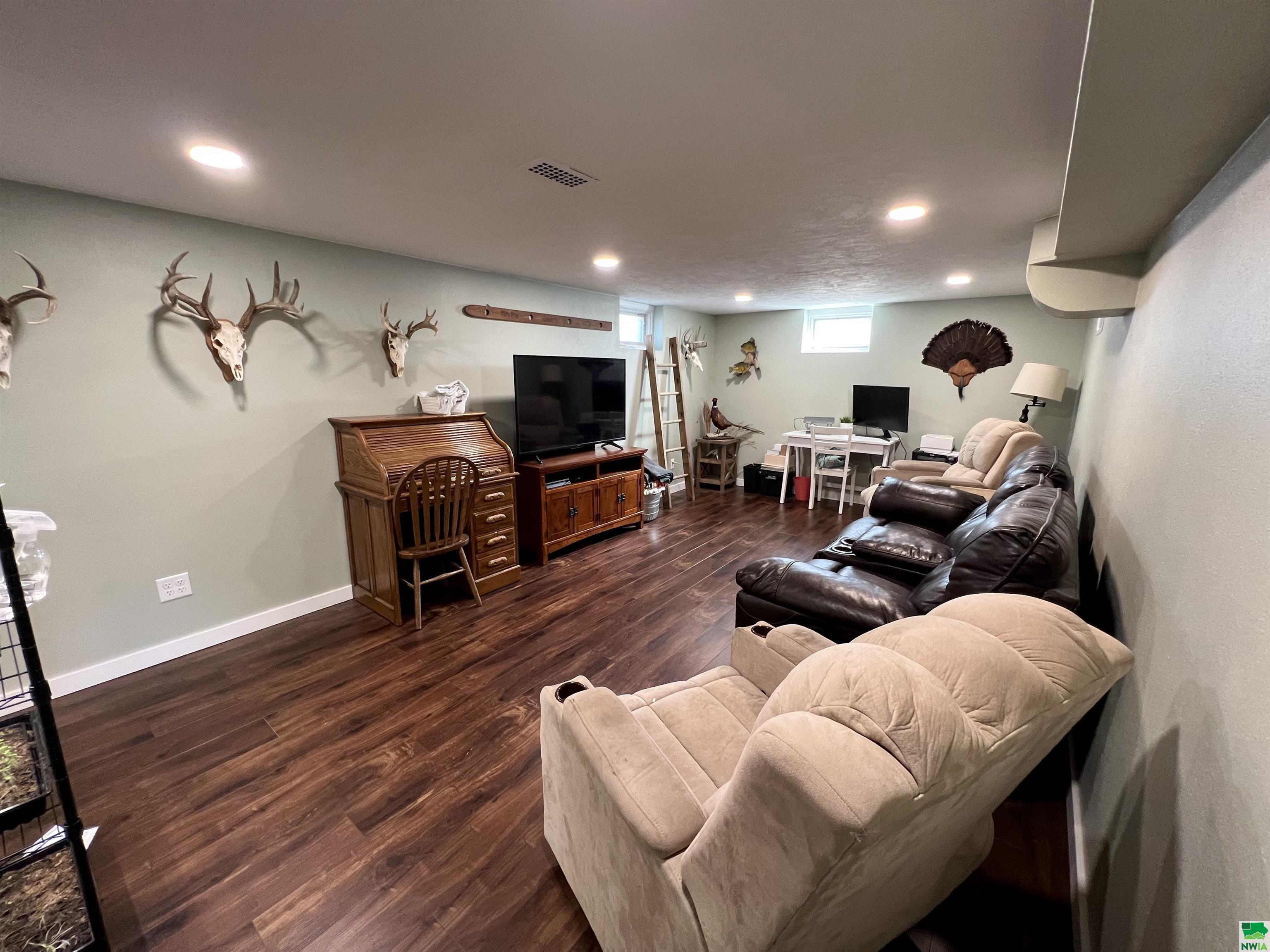 MLS #828217