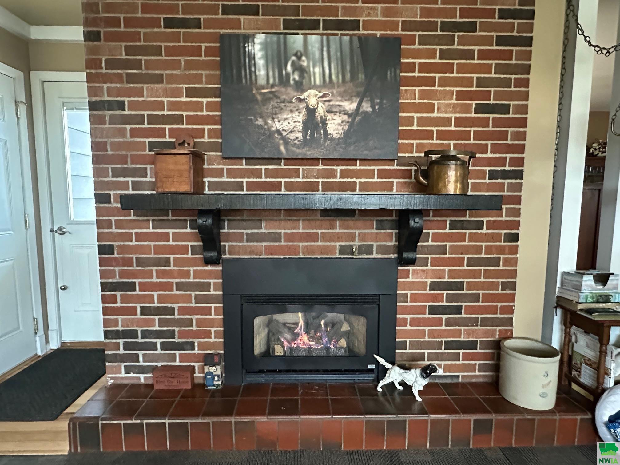 MLS #828221