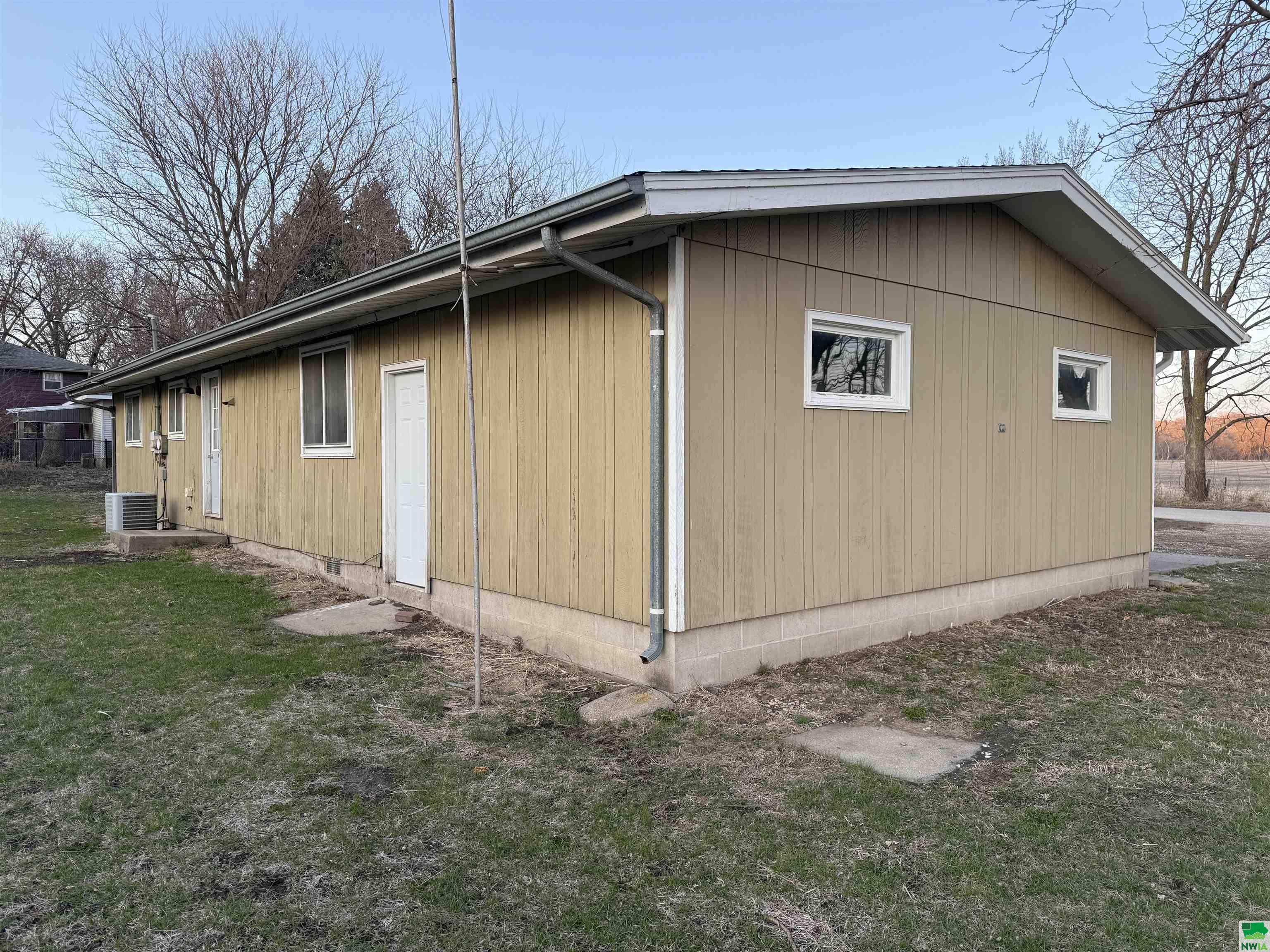 MLS #828229