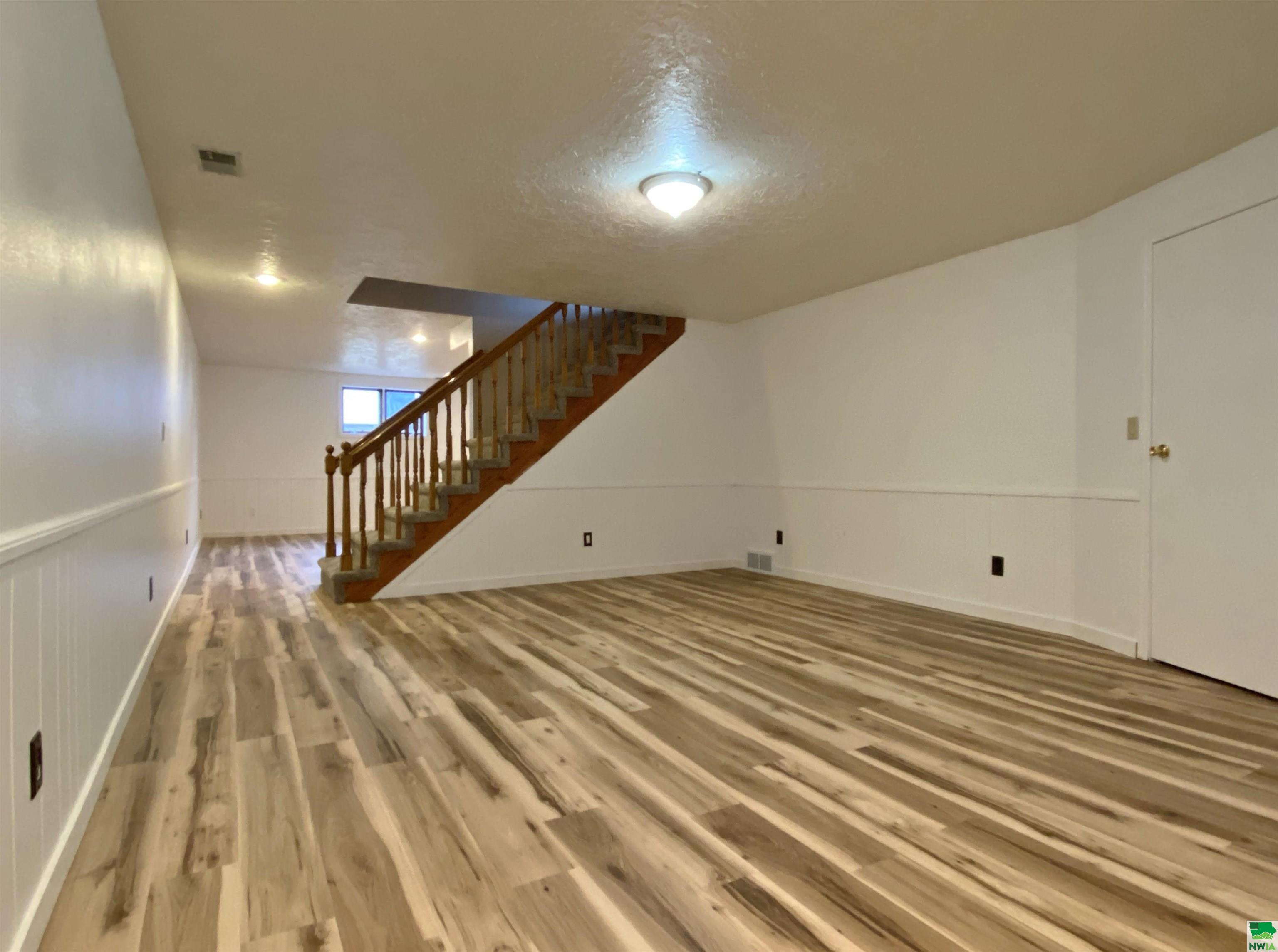 MLS #828233
