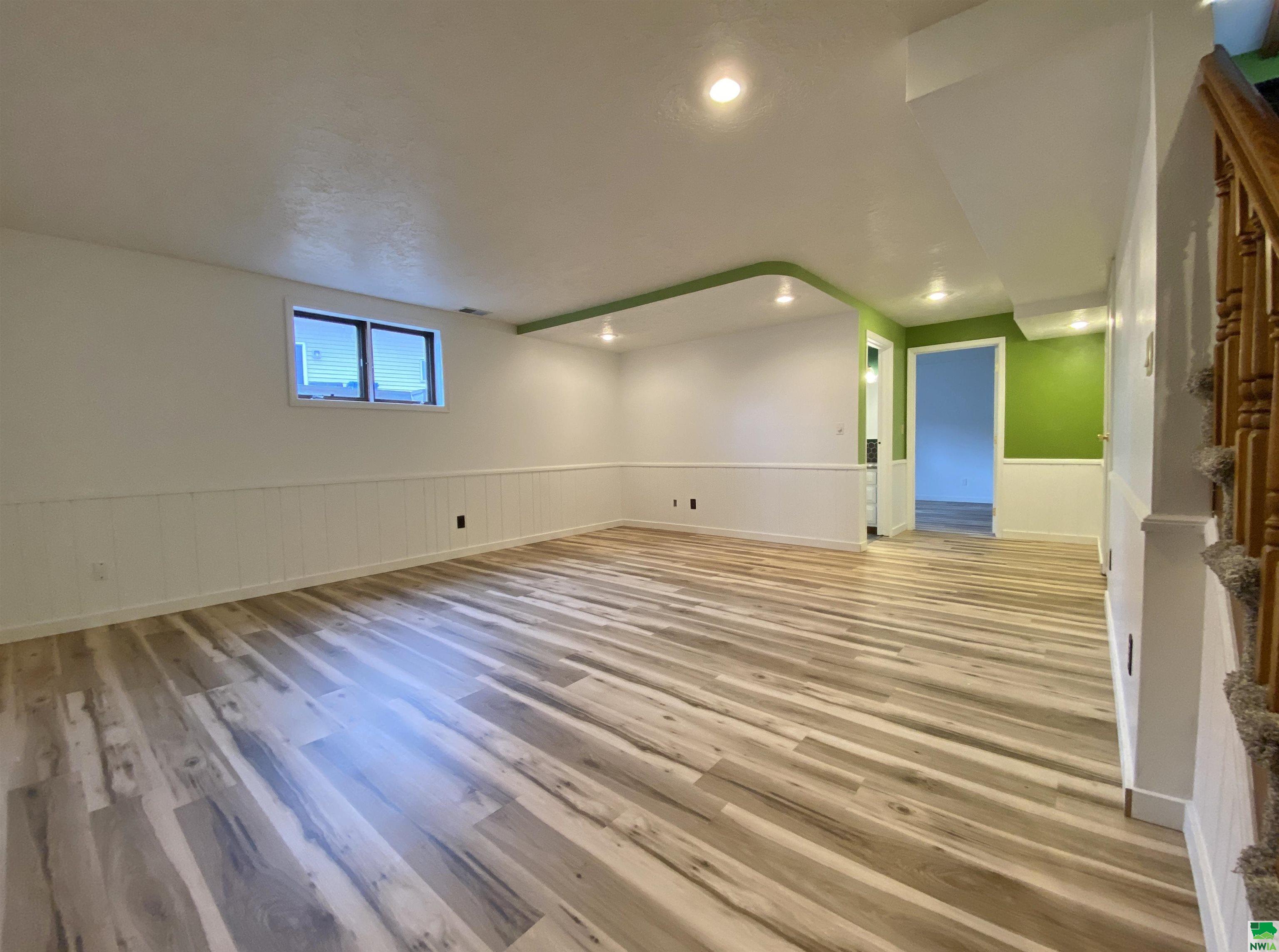 MLS #828233