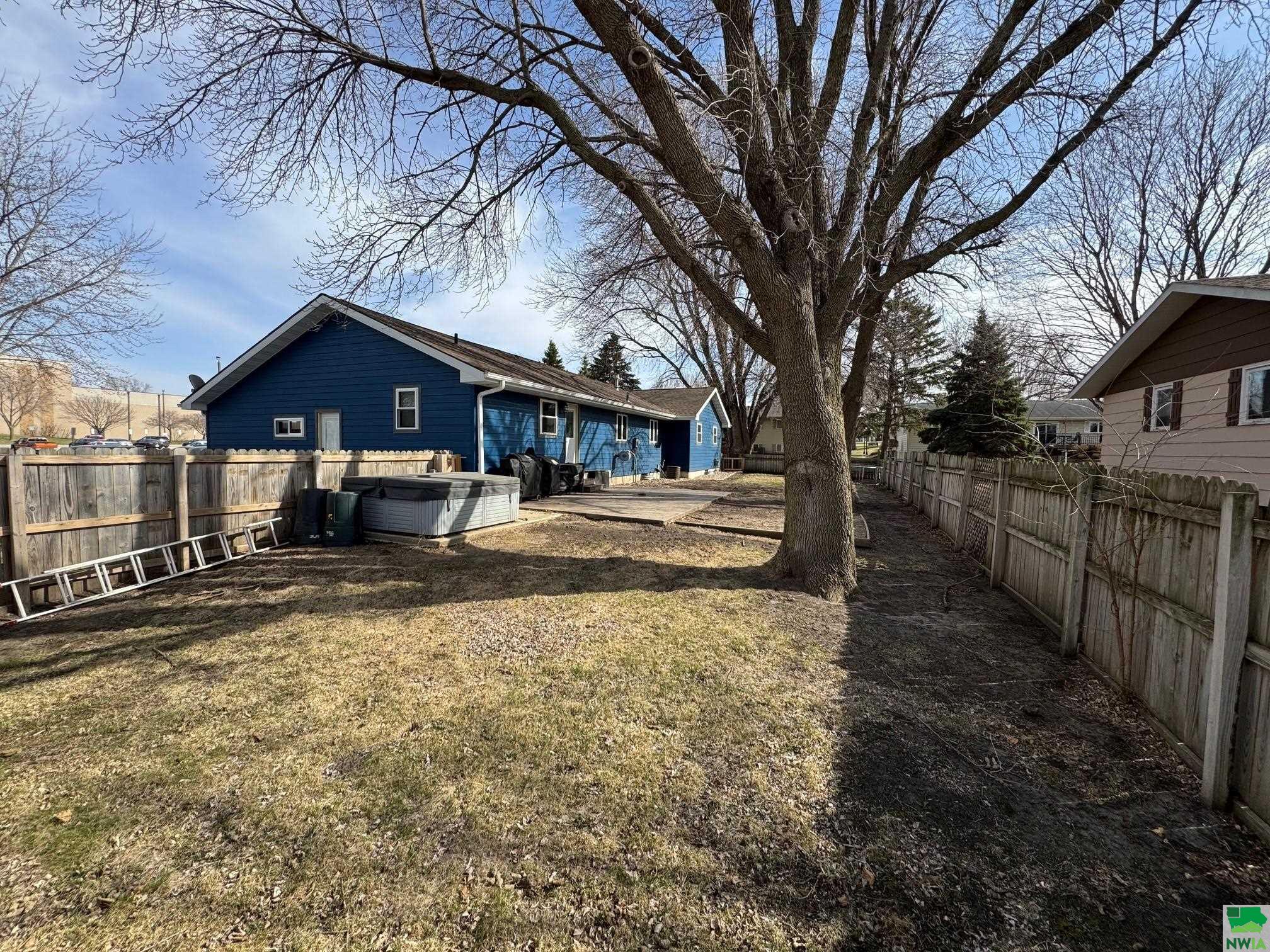 MLS #828237
