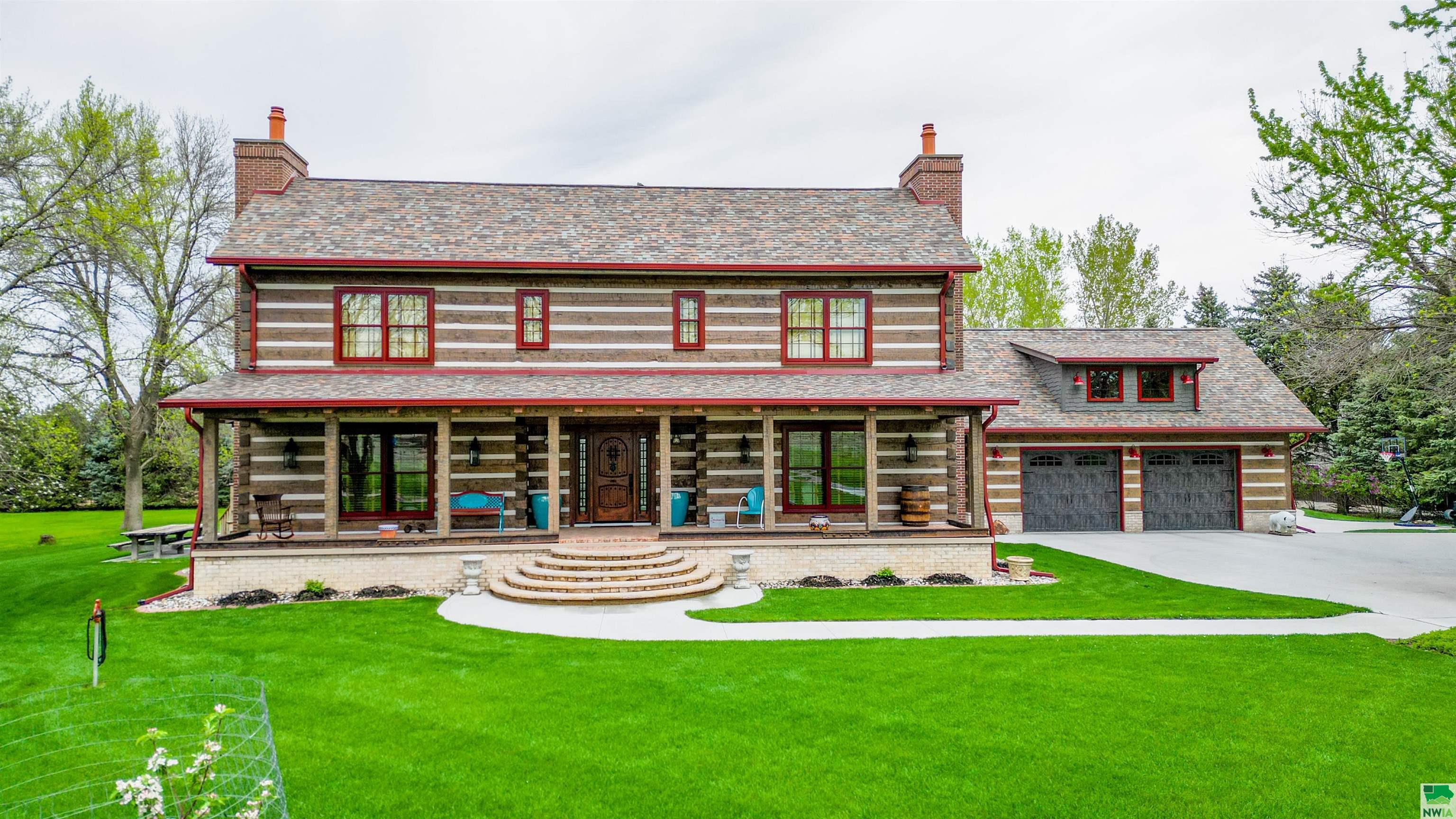 703 Timber Rd, Dakota Dunes, SD 57049 