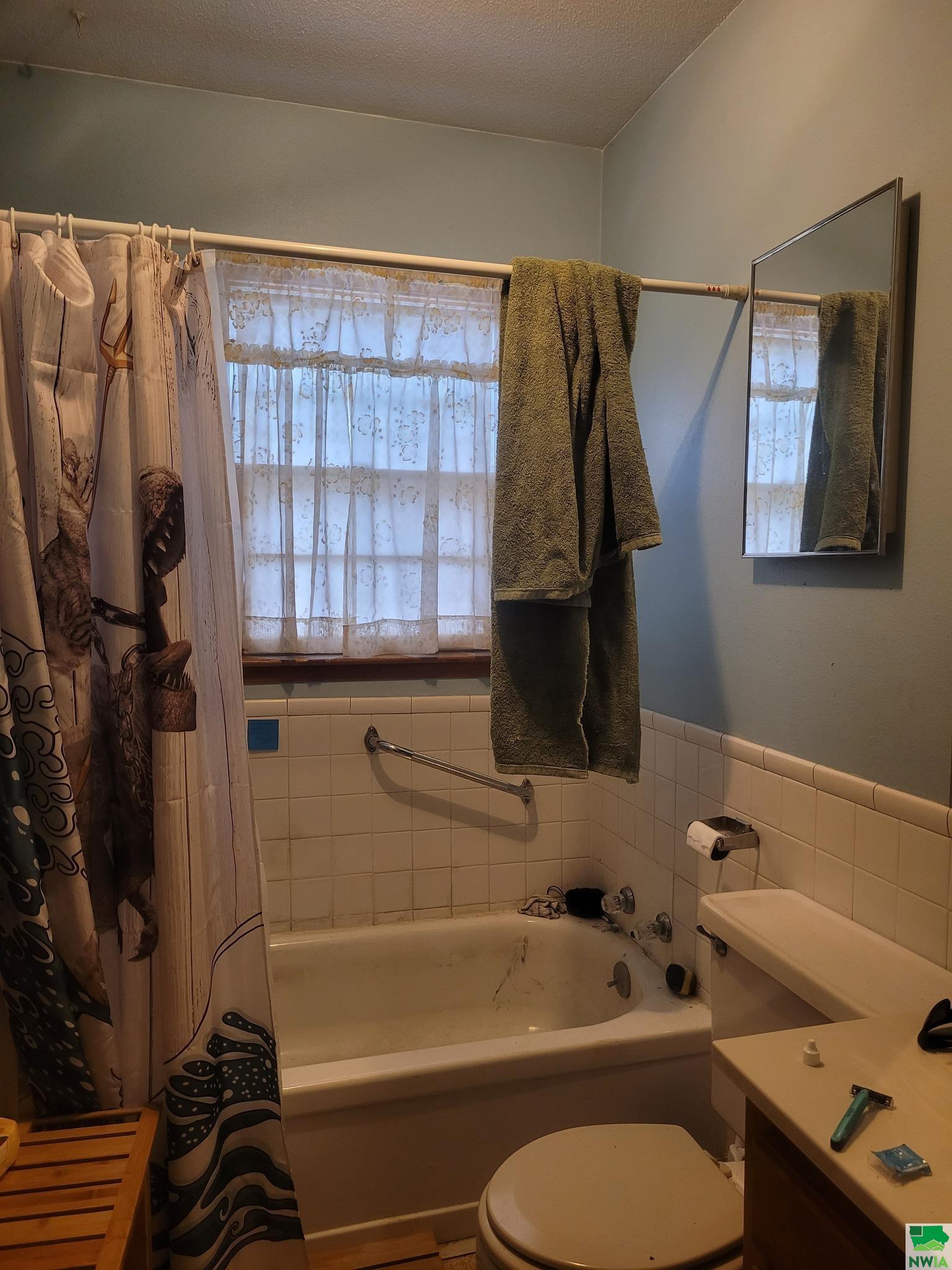MLS #828244