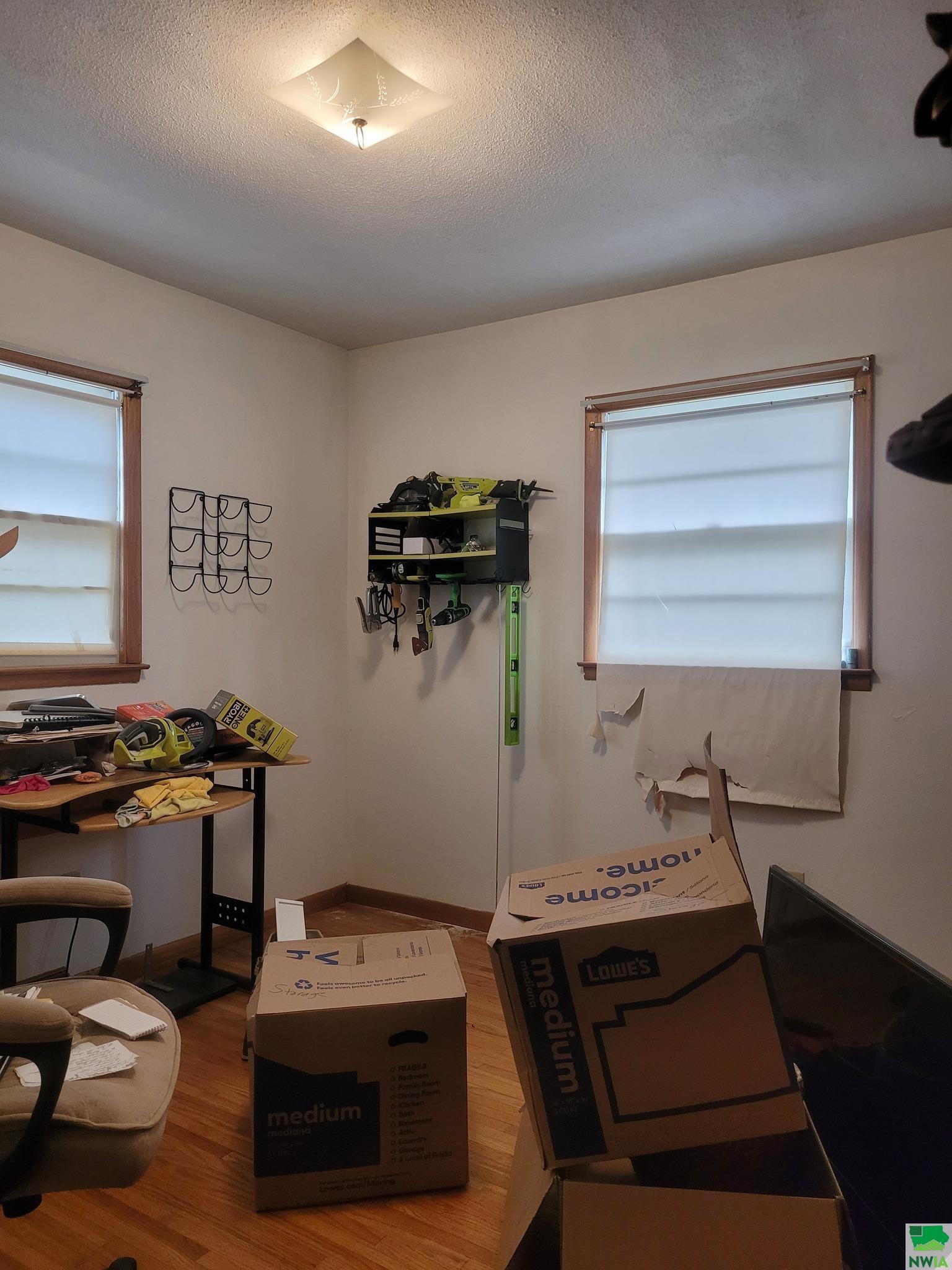 MLS #828244