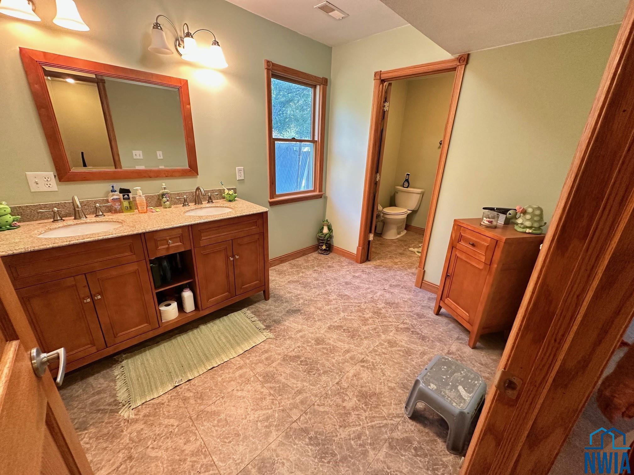 MLS #828253