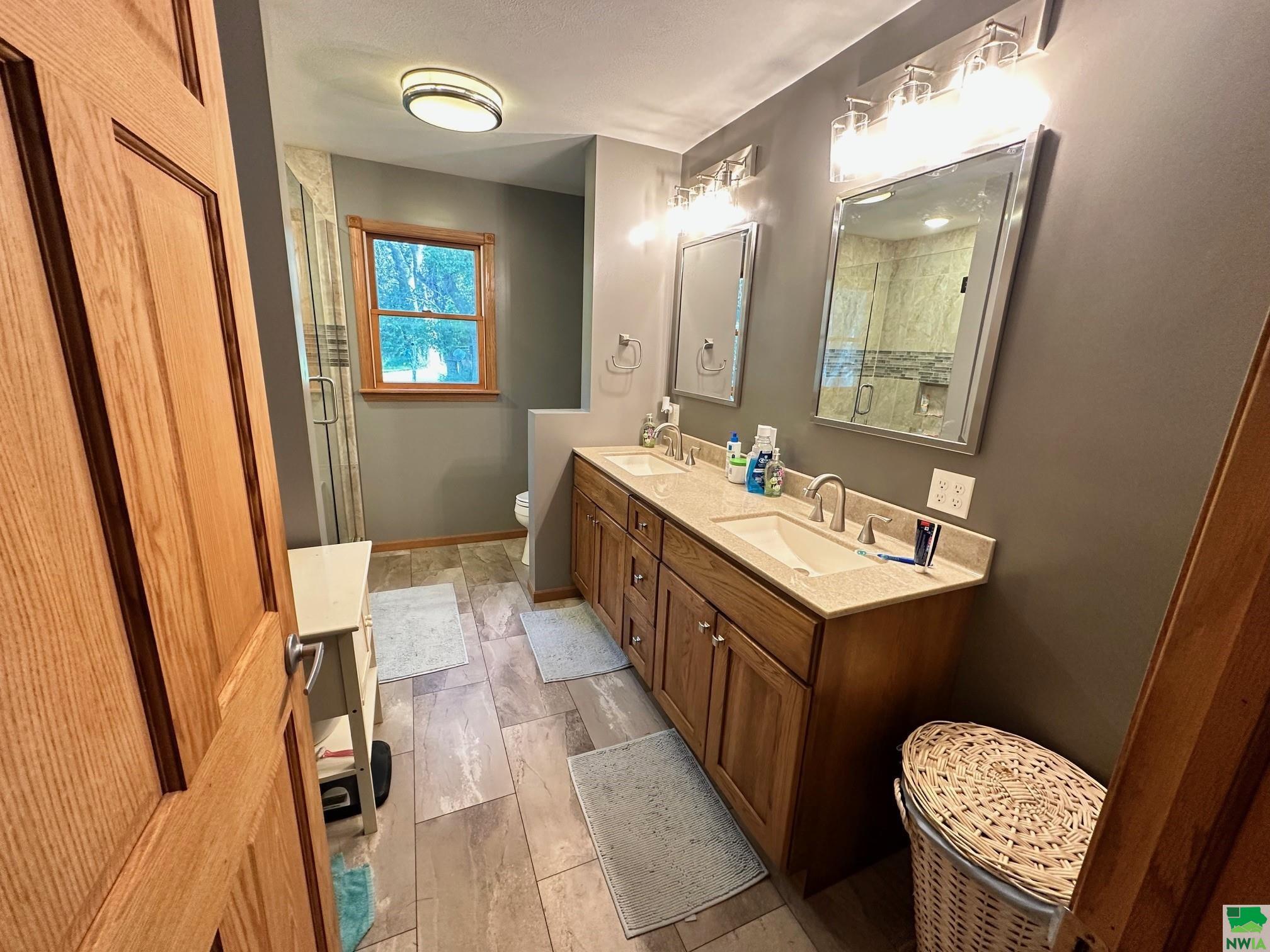 MLS #828253