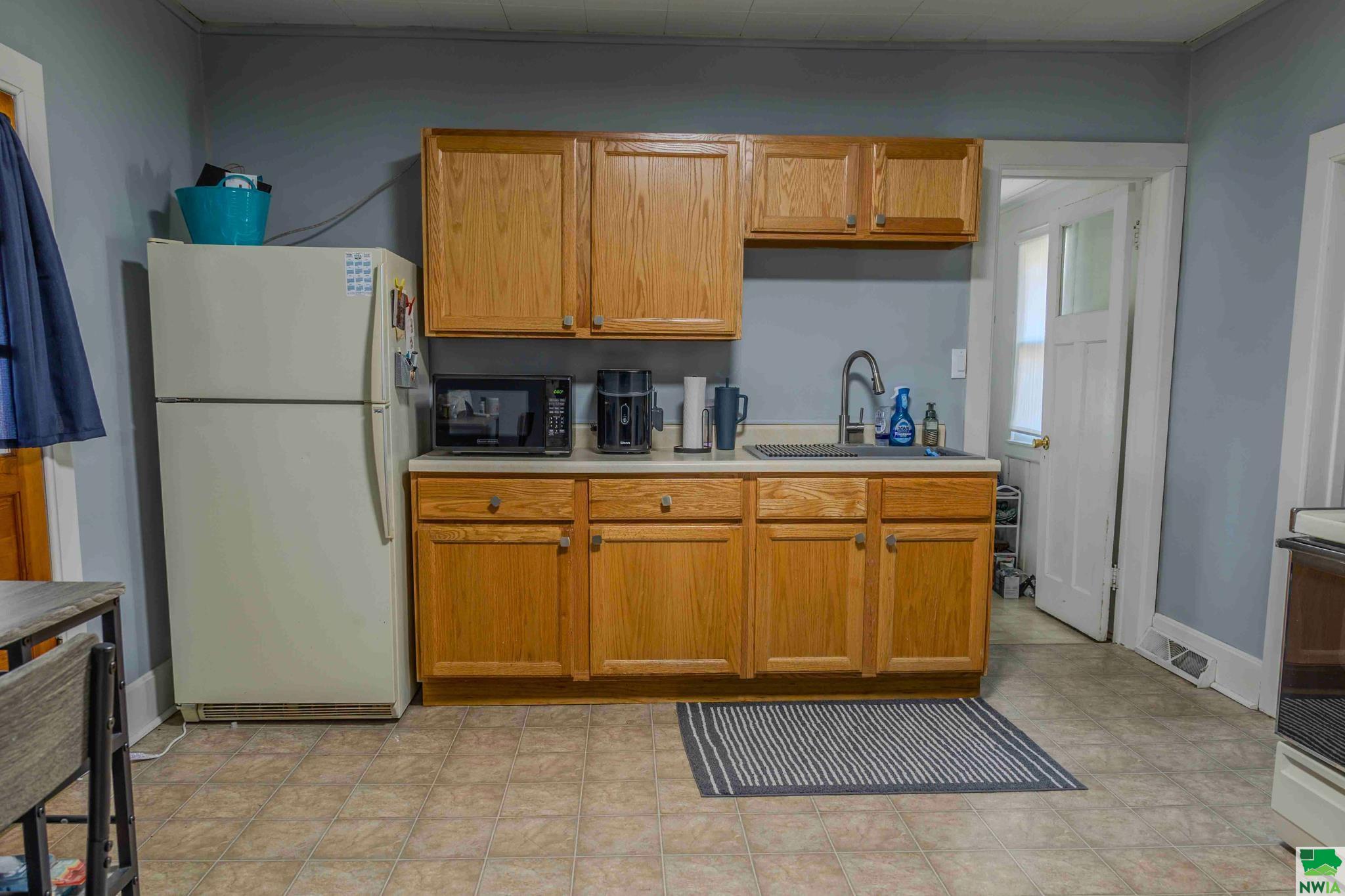 MLS #828255