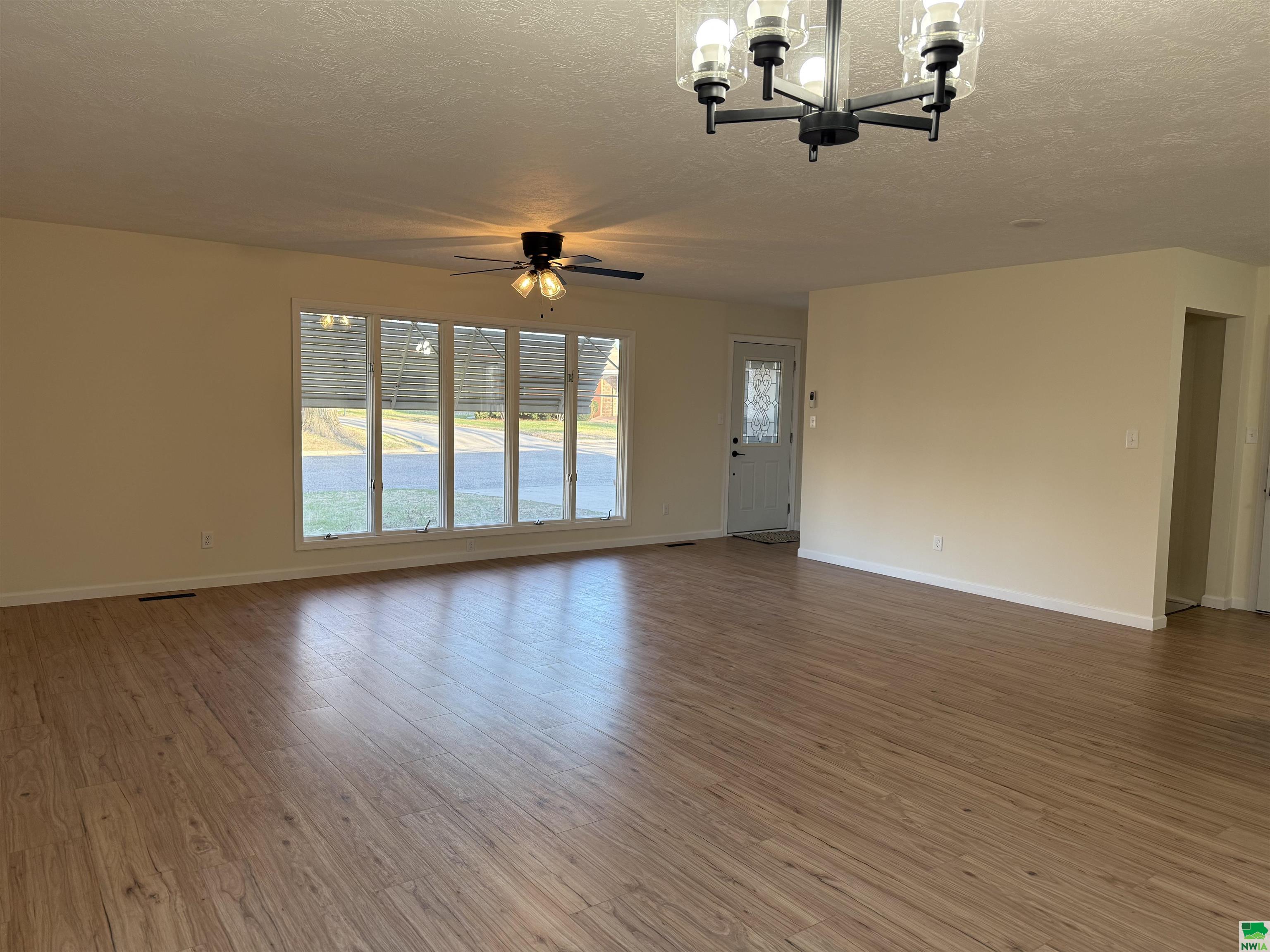 MLS #828262