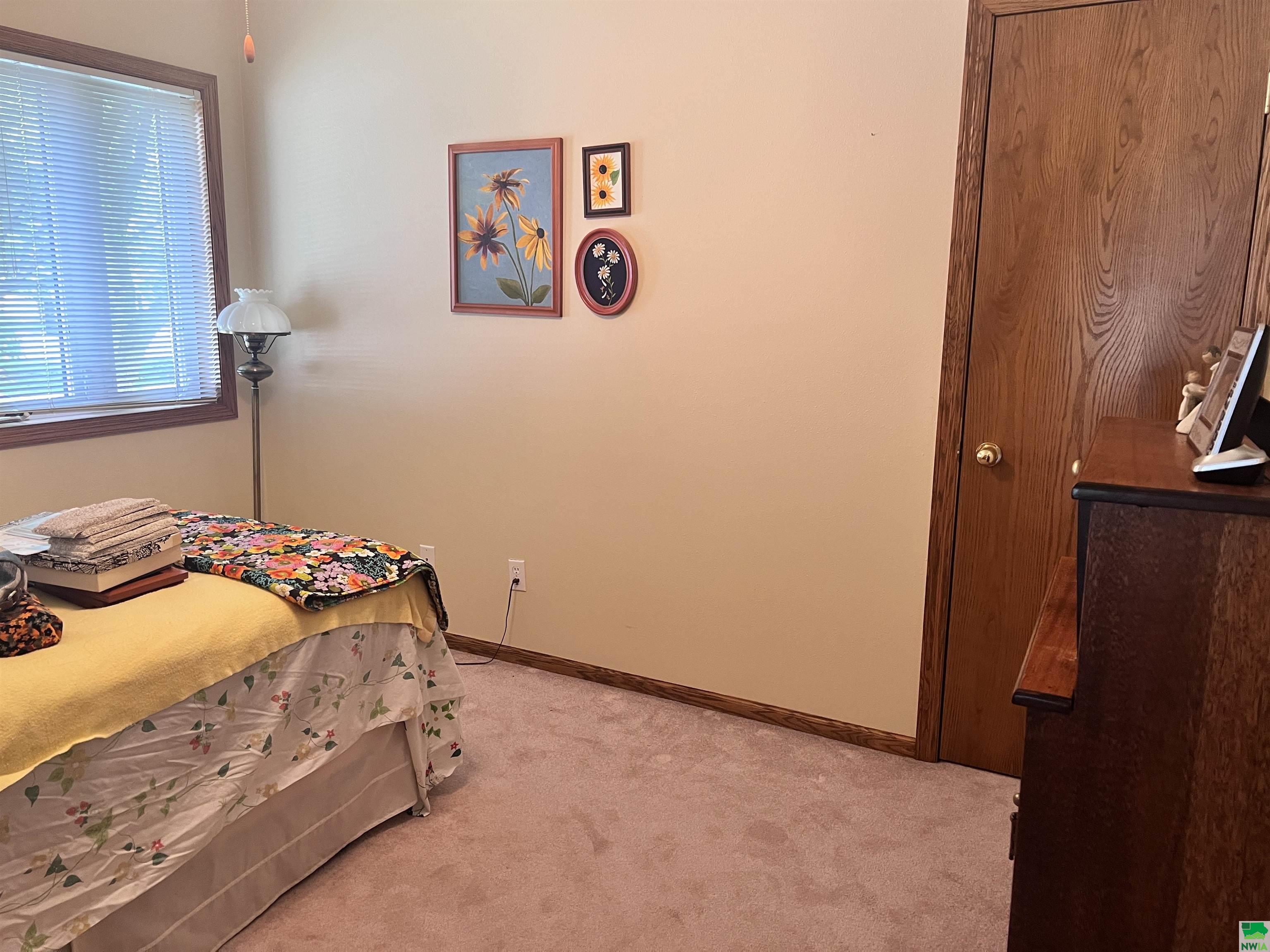 MLS #828263