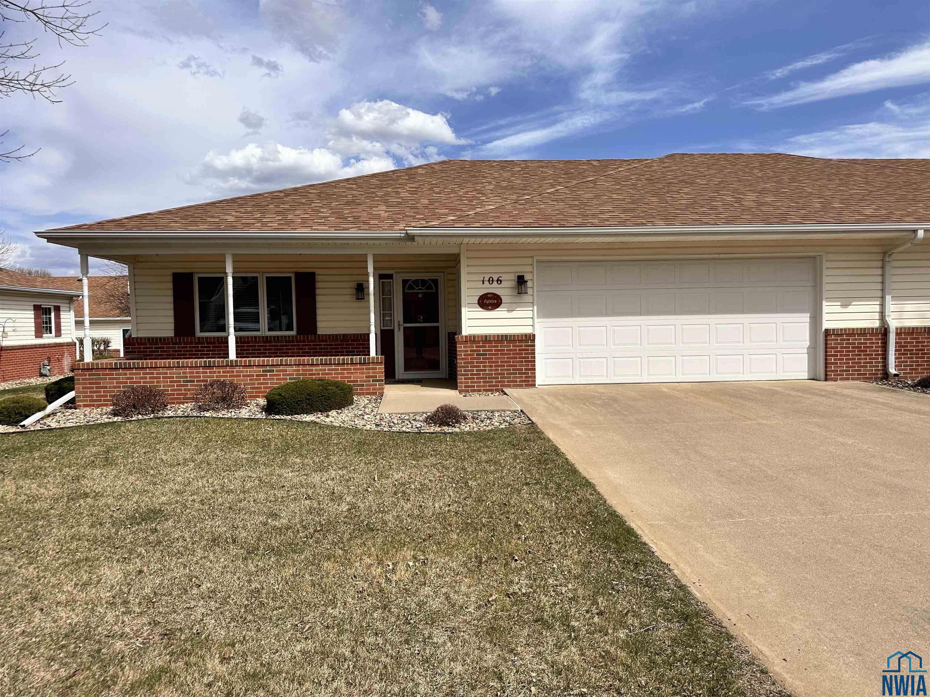 710 2nd St SE						  						 , Orange City						 , IA						  51041-1646						  