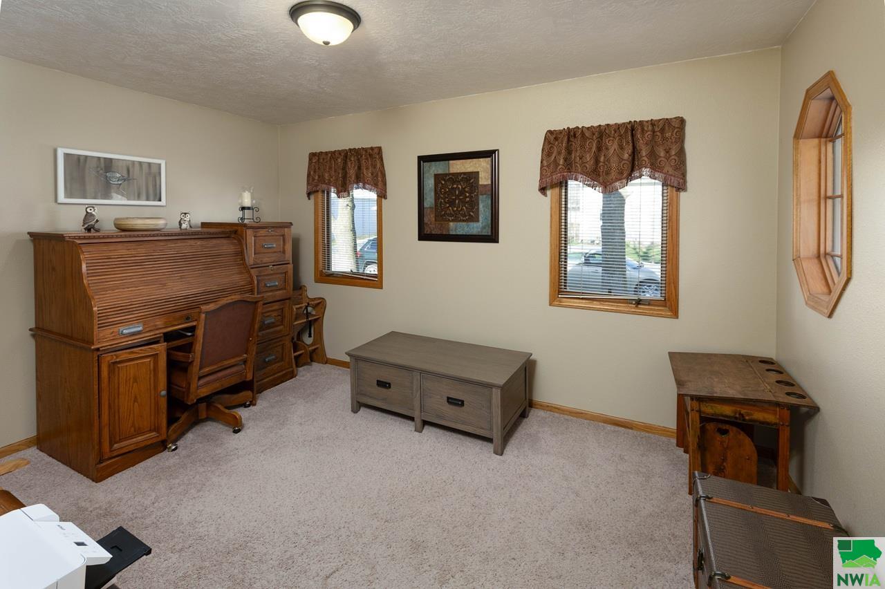 MLS #828269