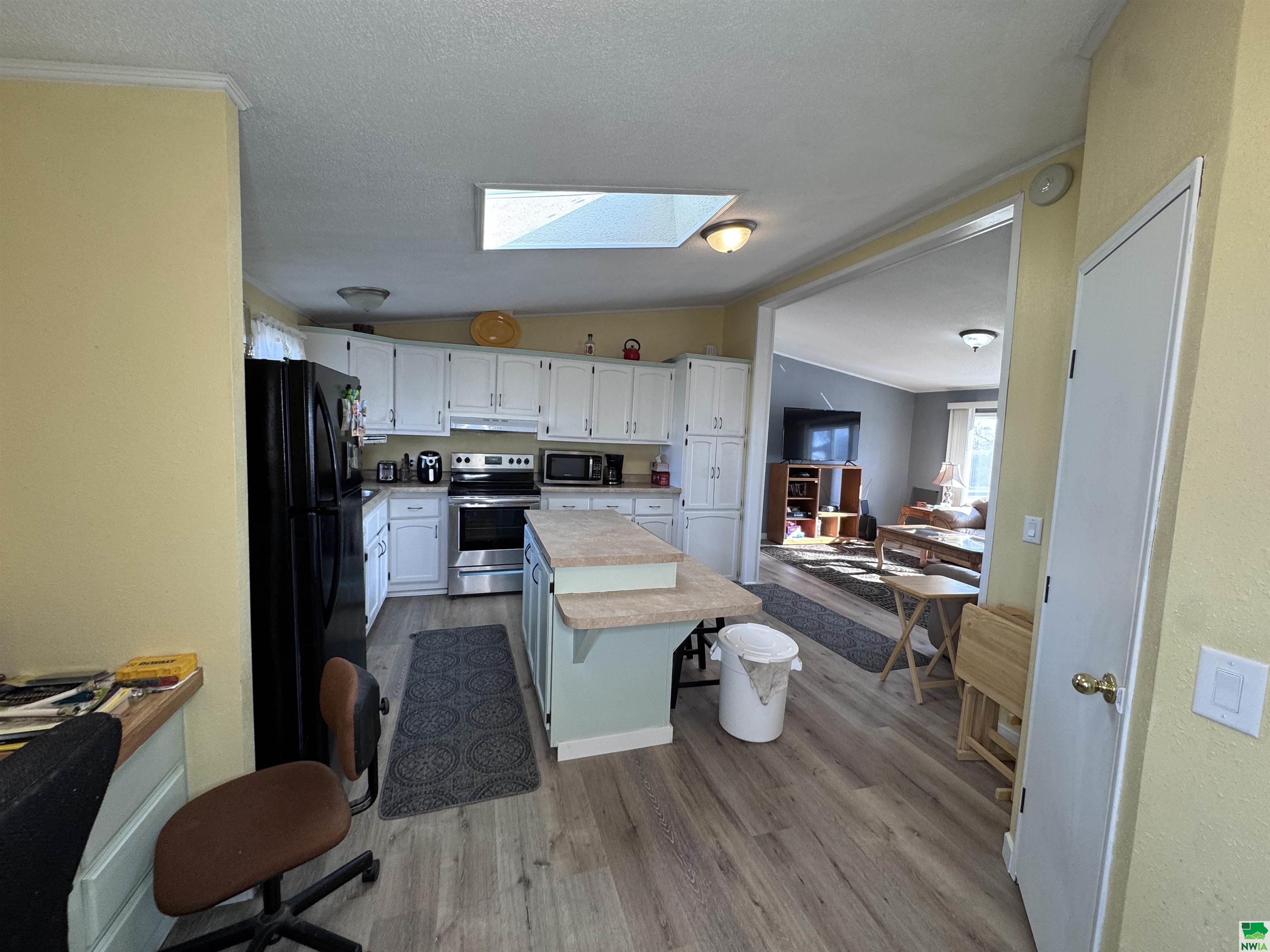 MLS #828271