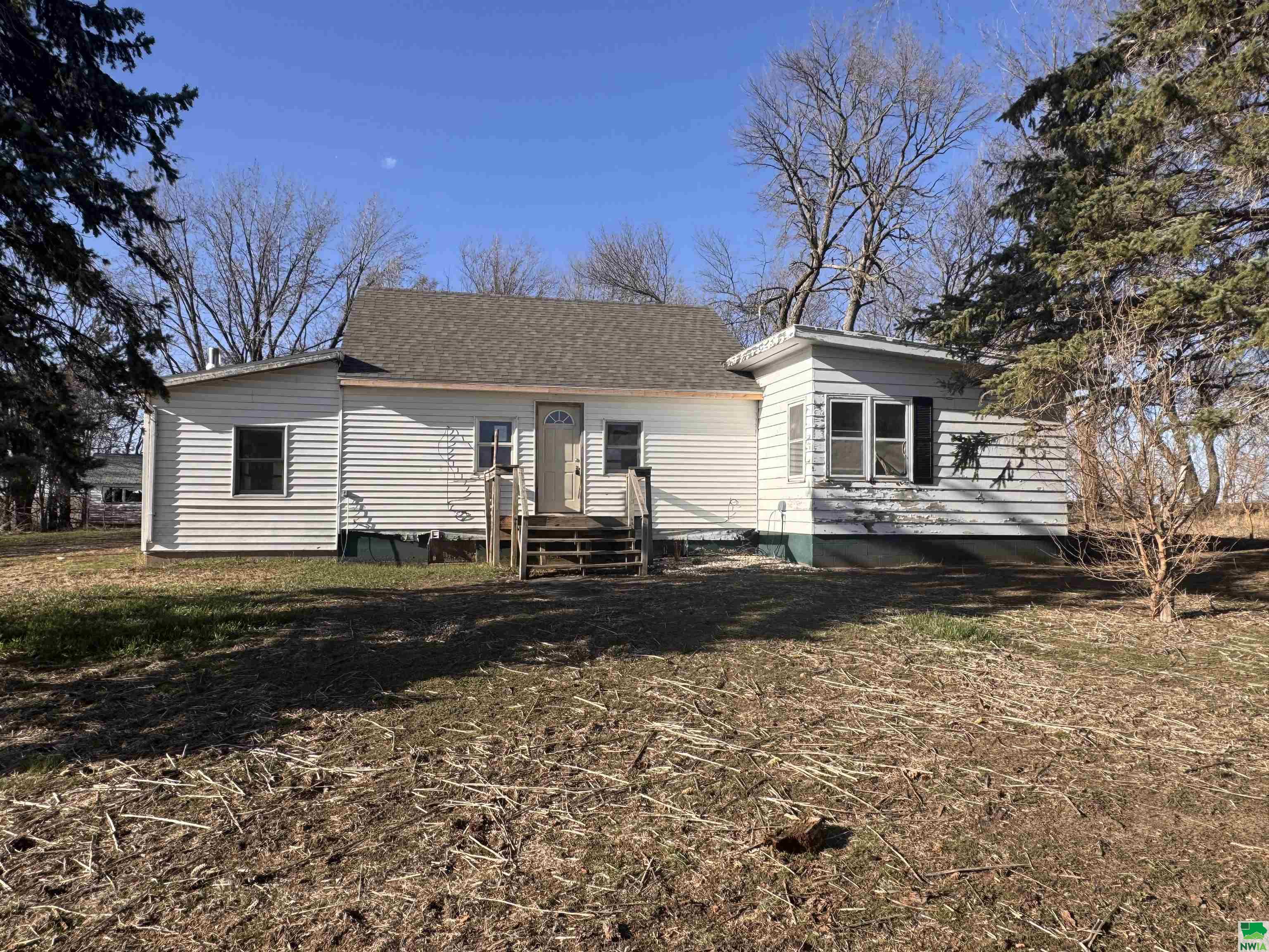 MLS #828272