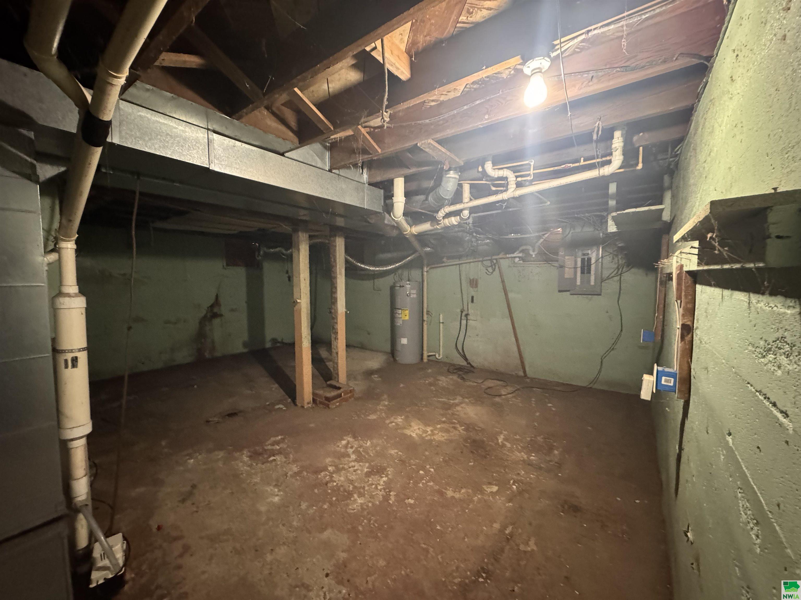 MLS #828272