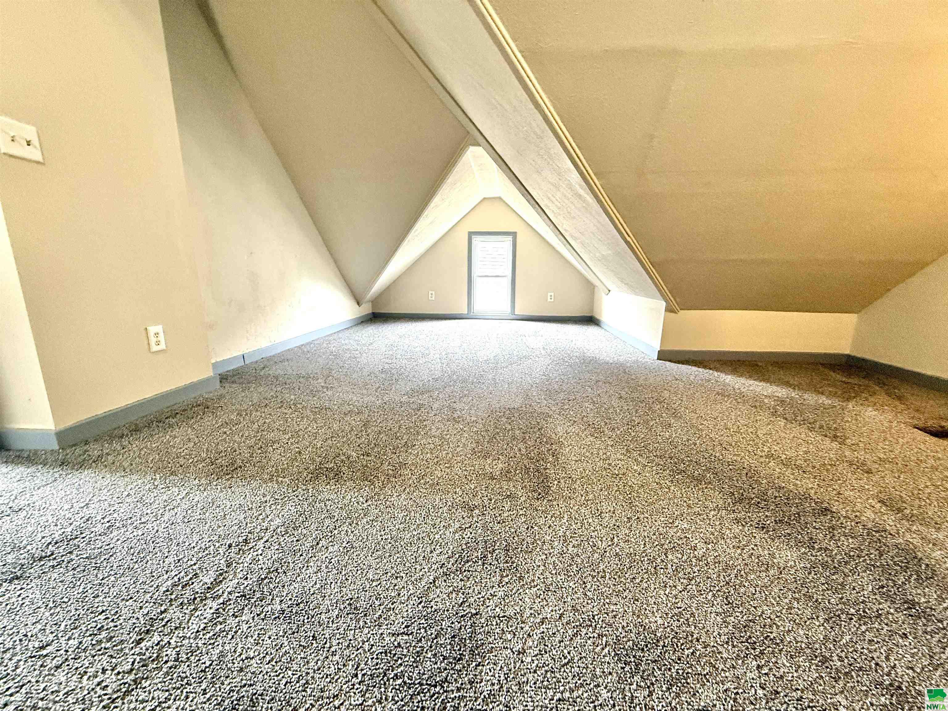 MLS #828276