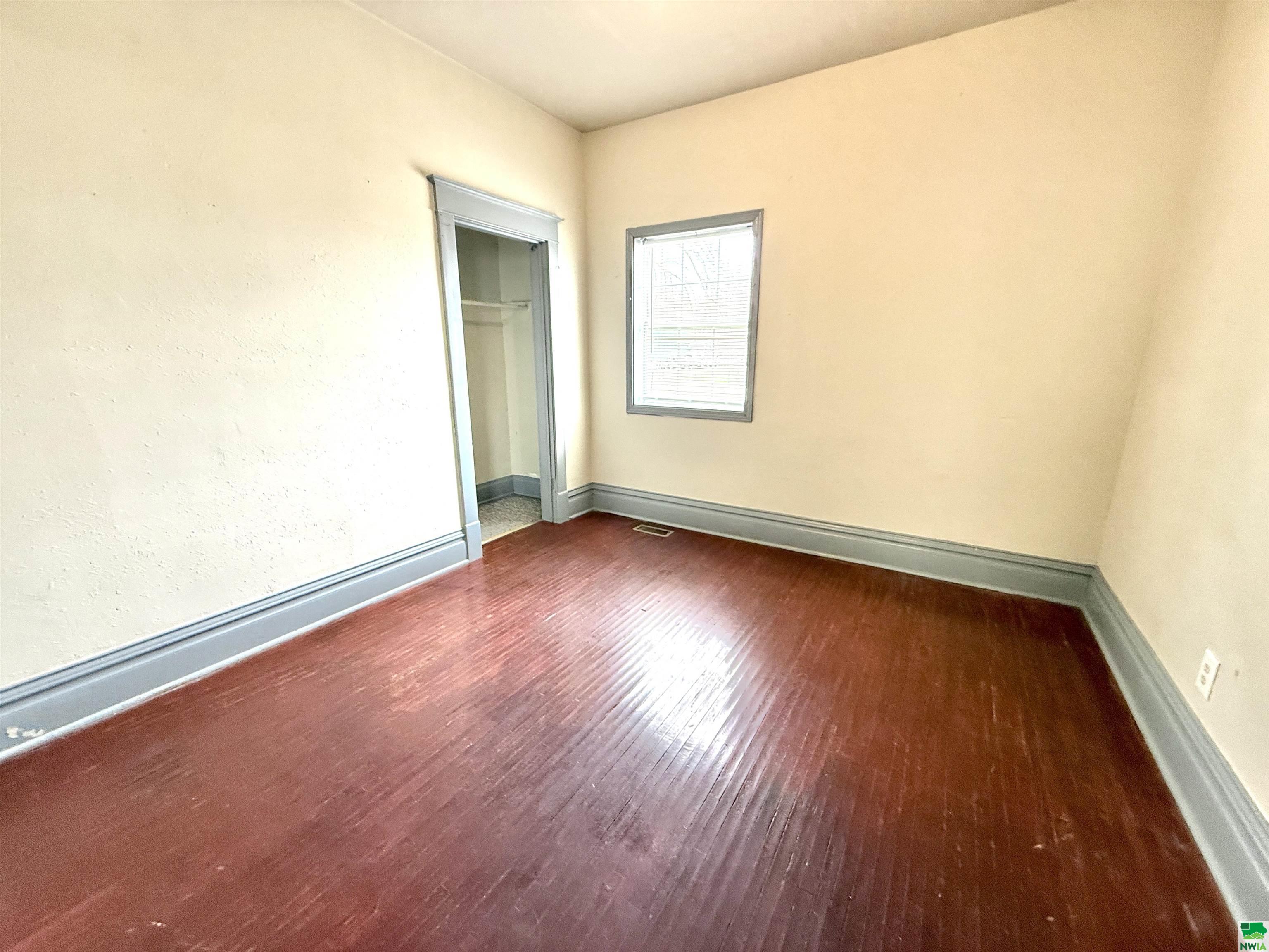MLS #828276