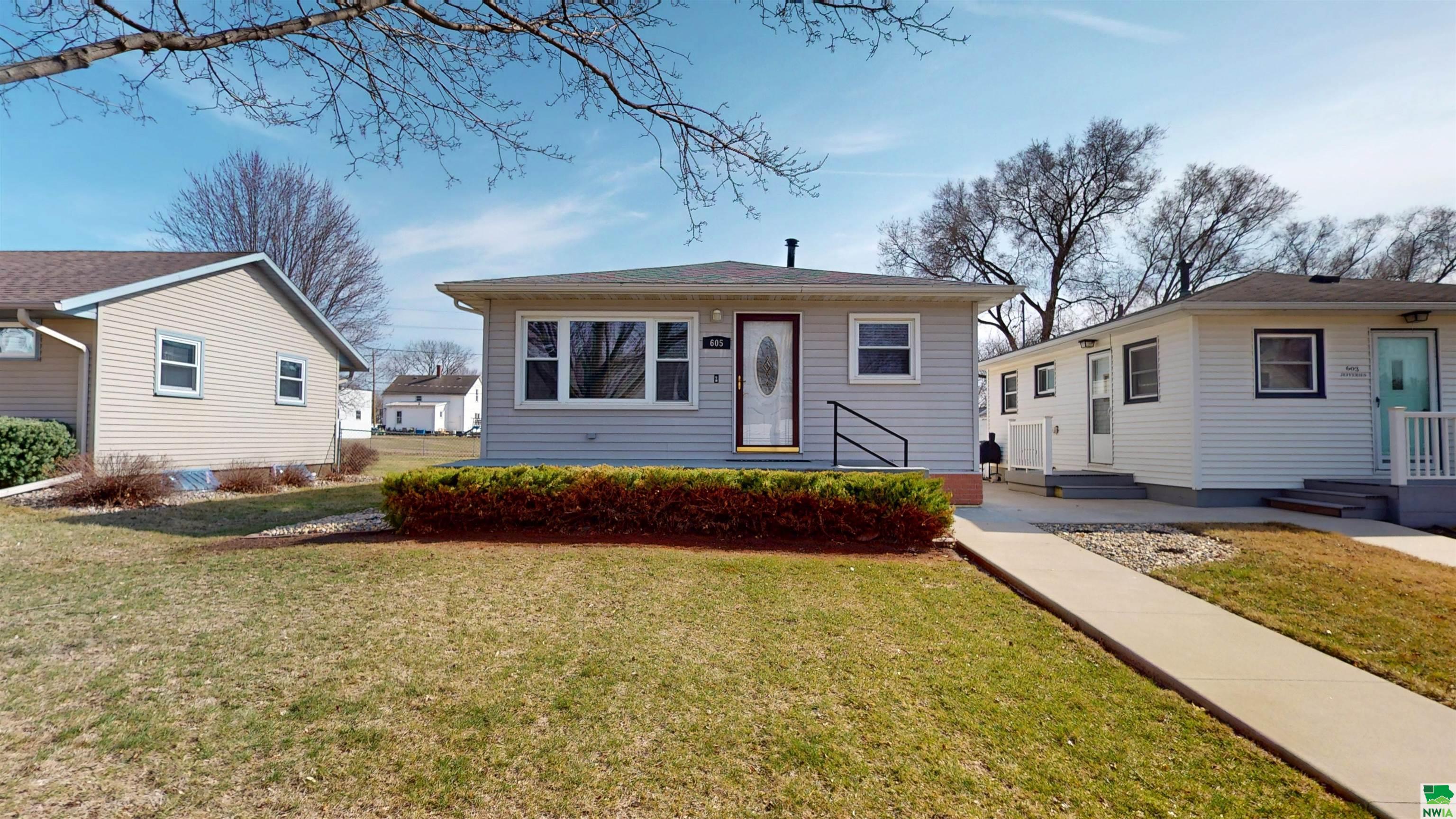 605 Jefferies St., Cherokee, IA 51012 
