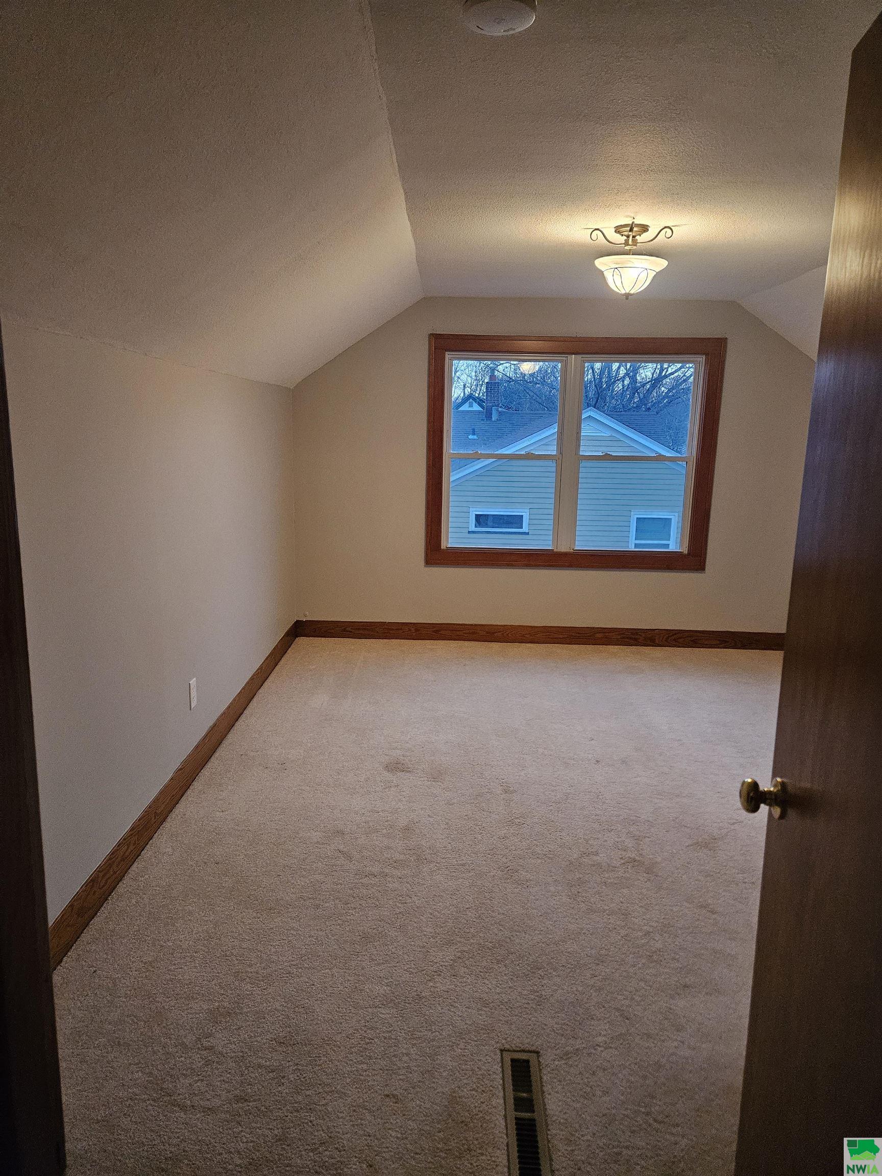 MLS #828286