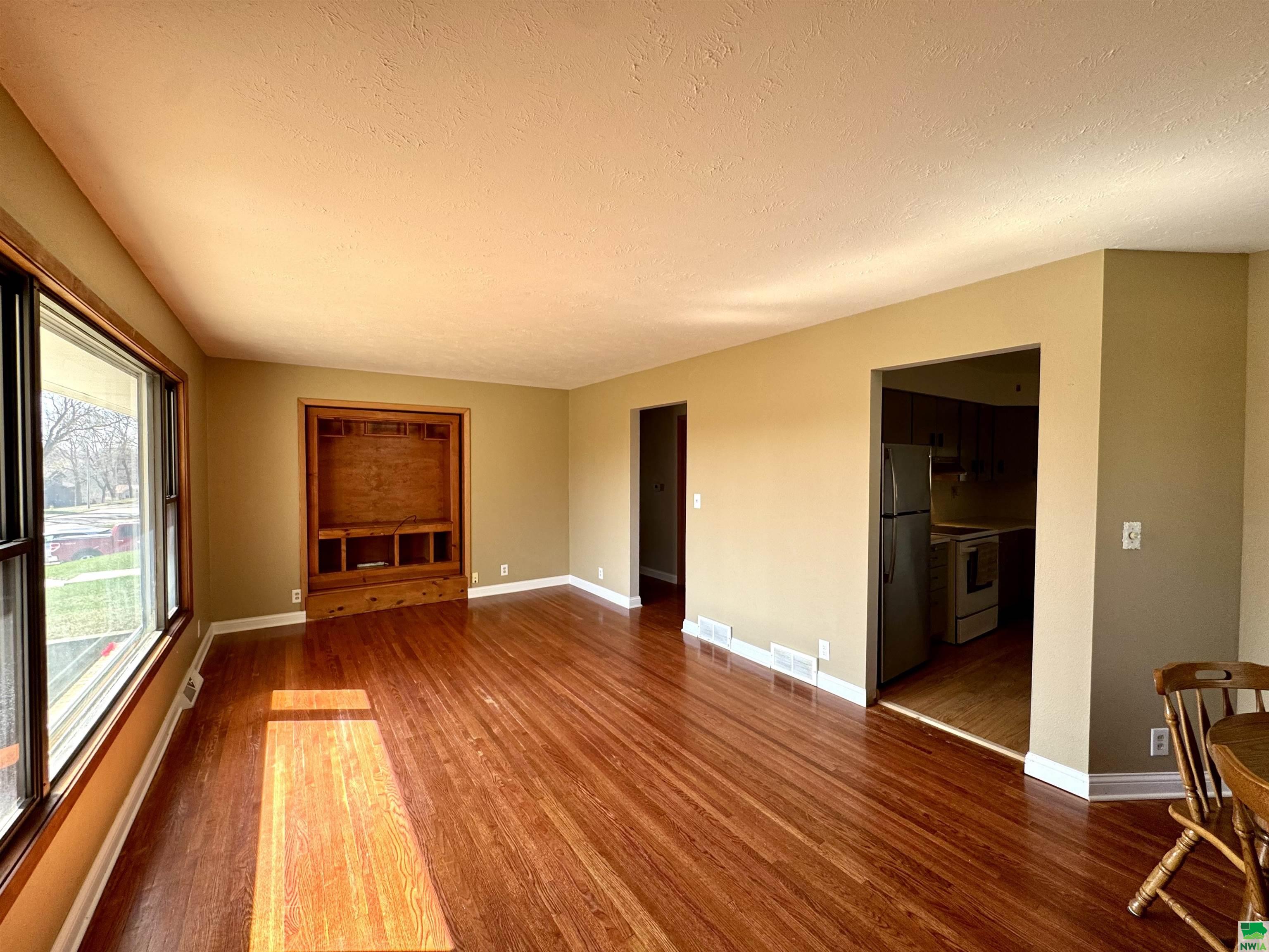 MLS #828289