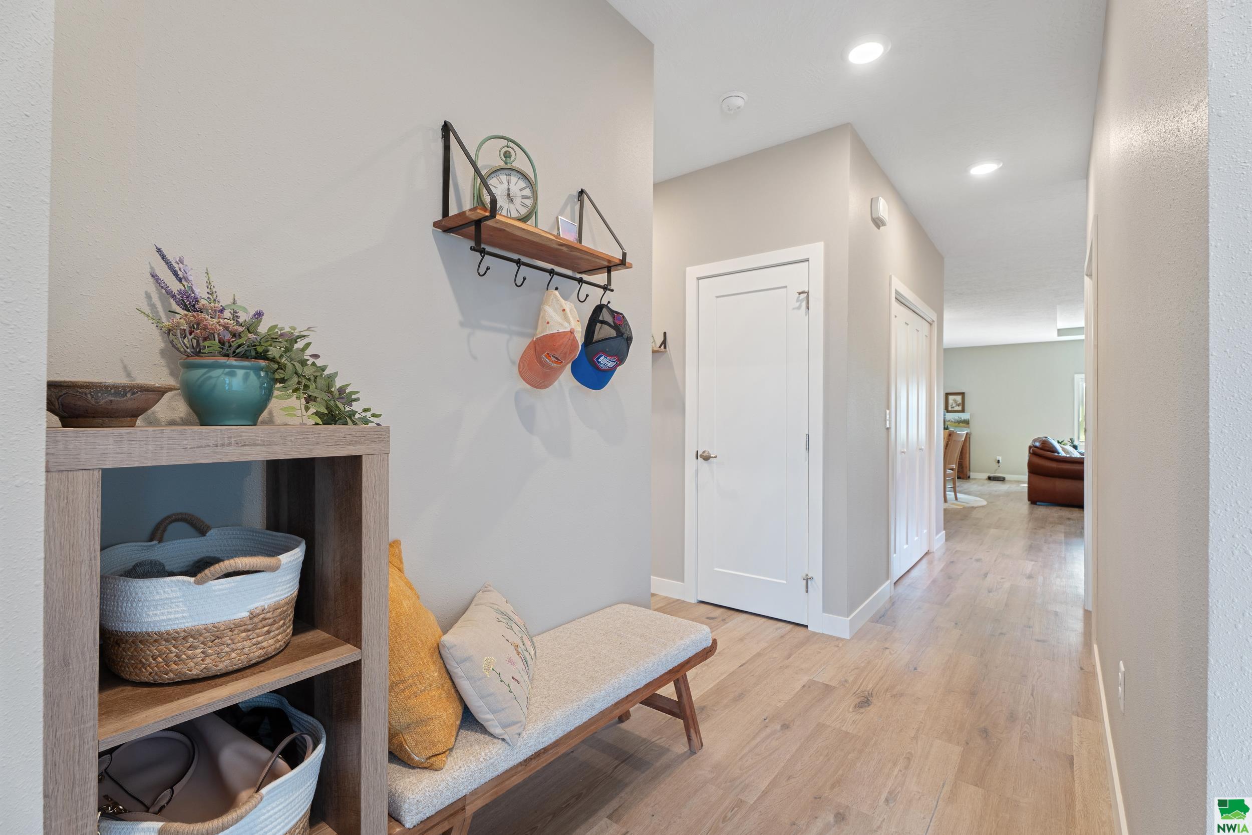 MLS #828292