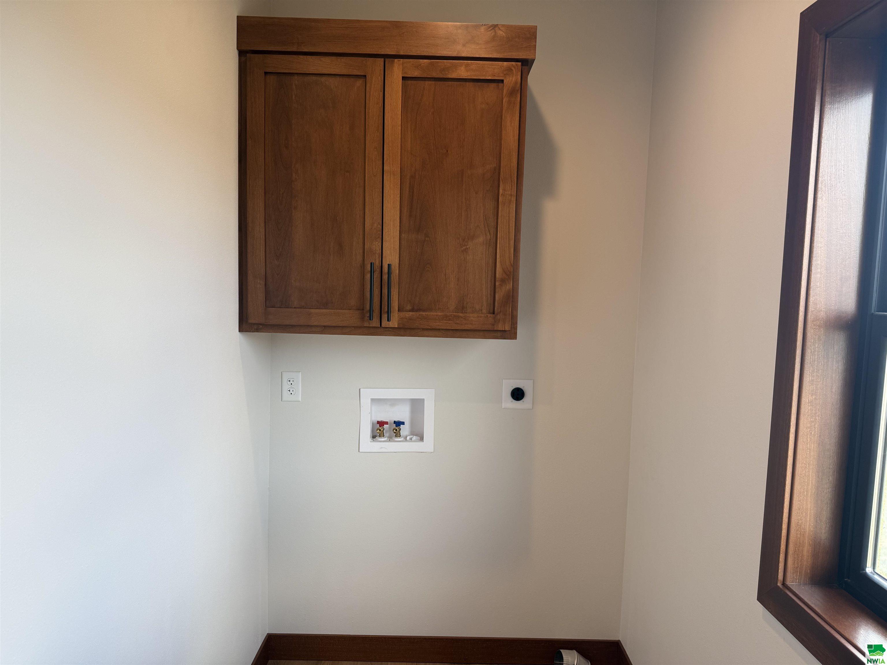 MLS #828302