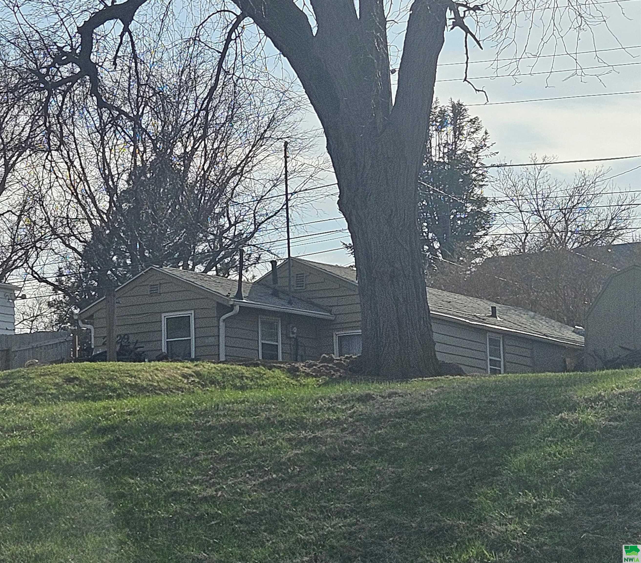 MLS #828306