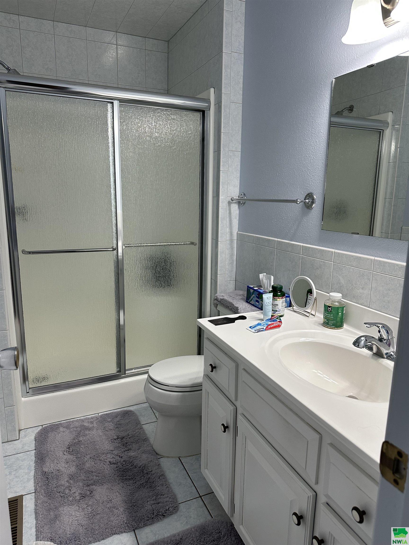 MLS #828310