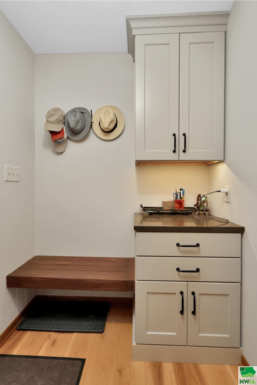 MLS #828312