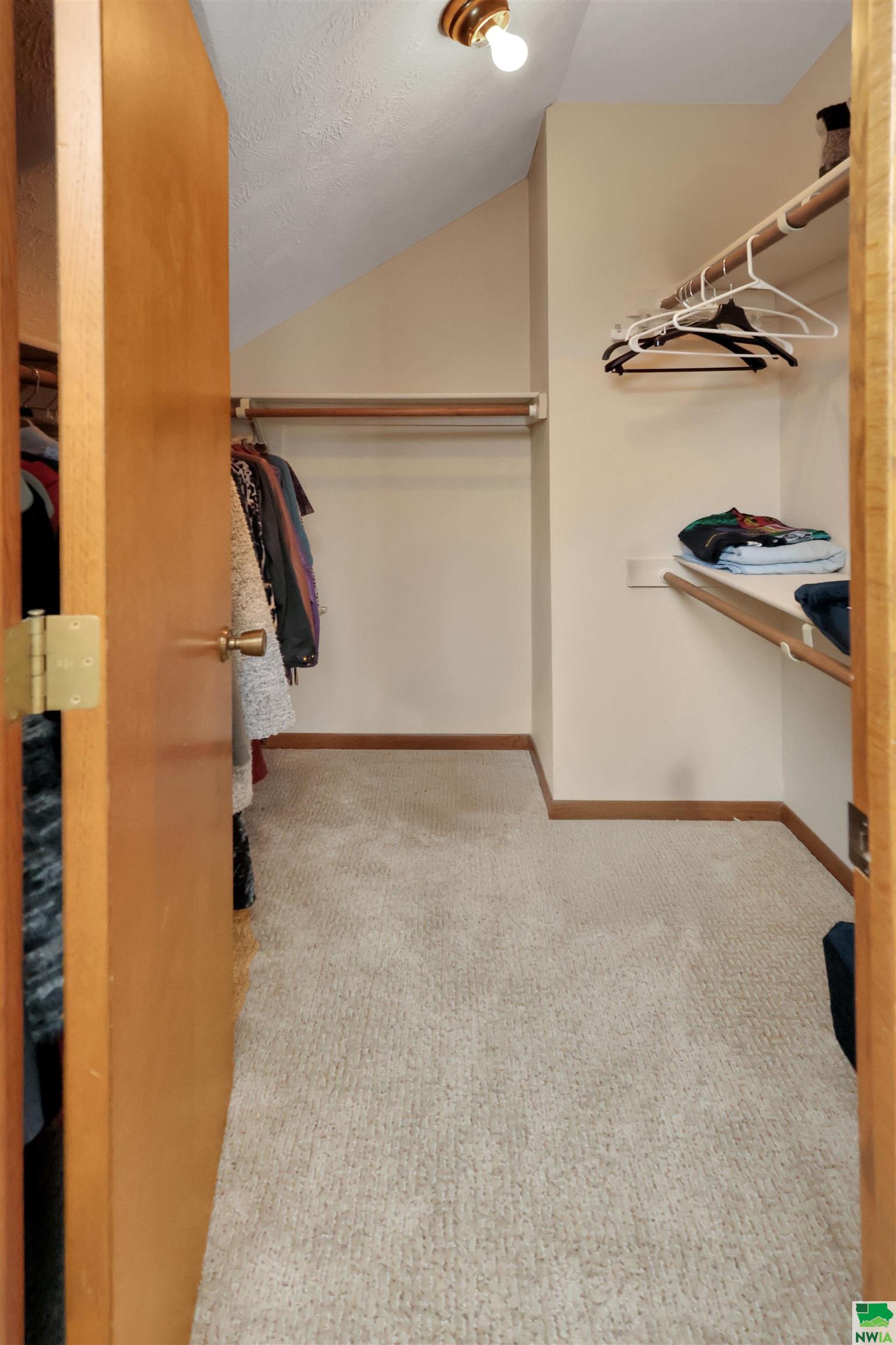 MLS #828312