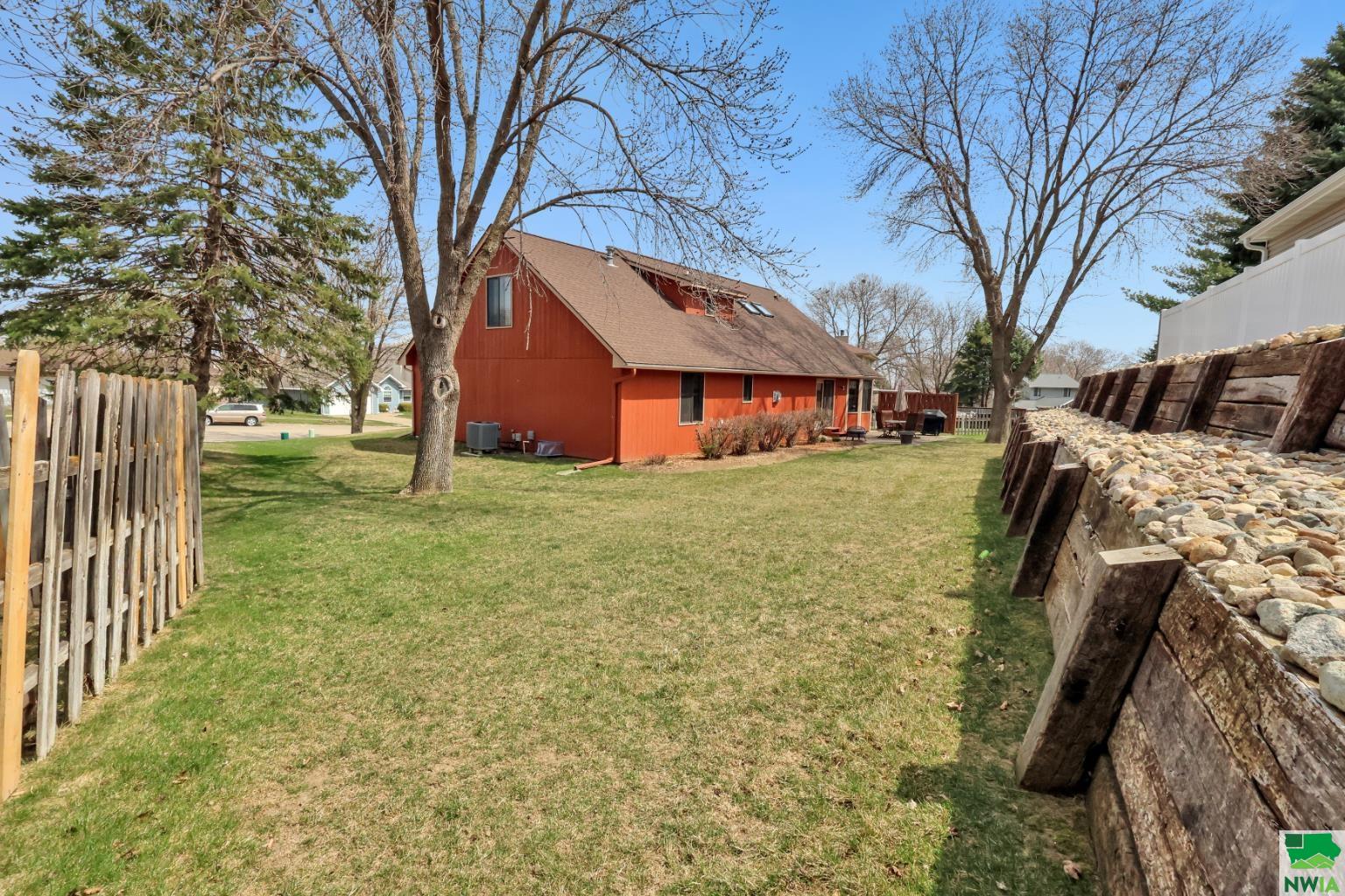 MLS #828312