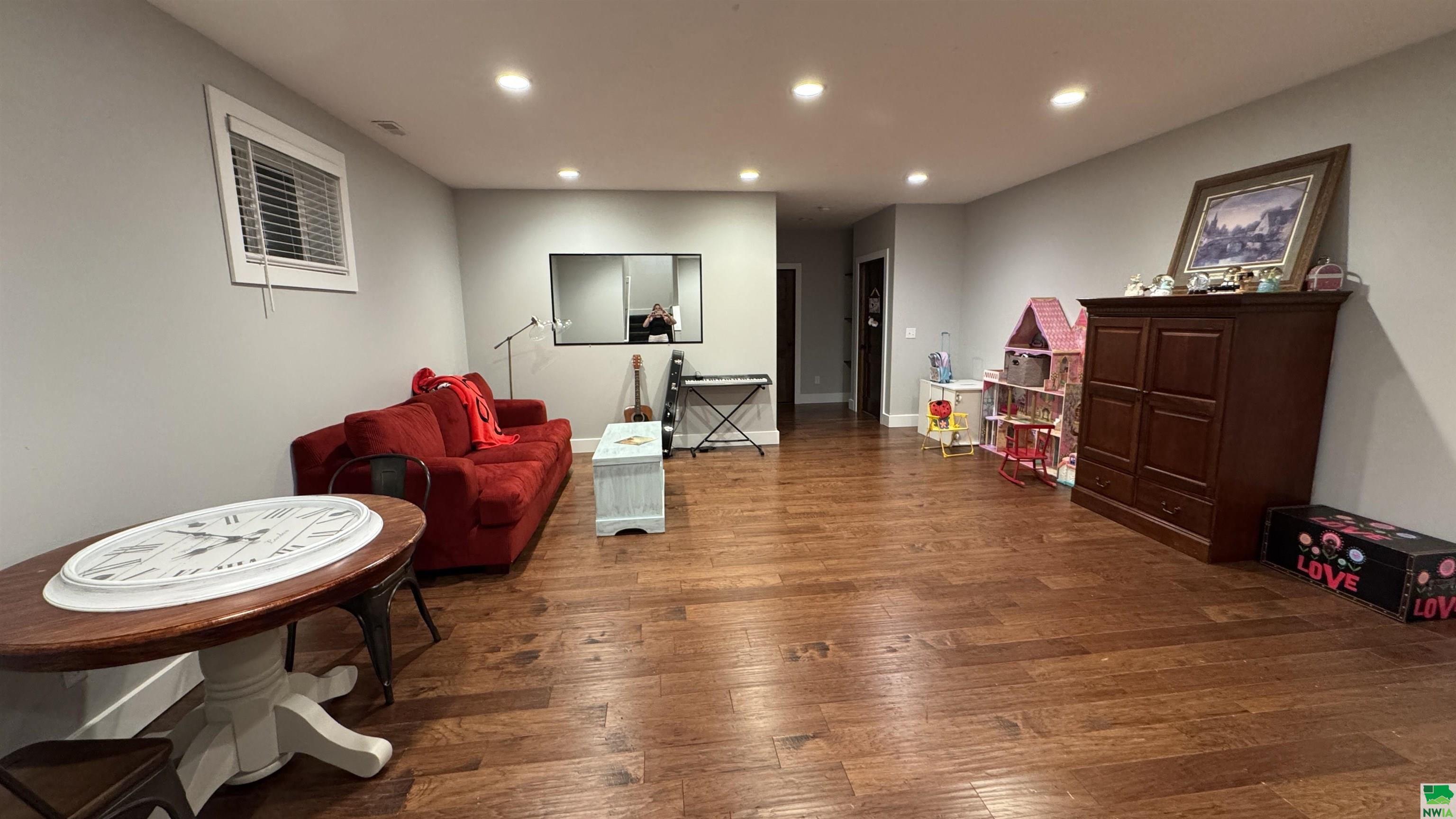 MLS #828313