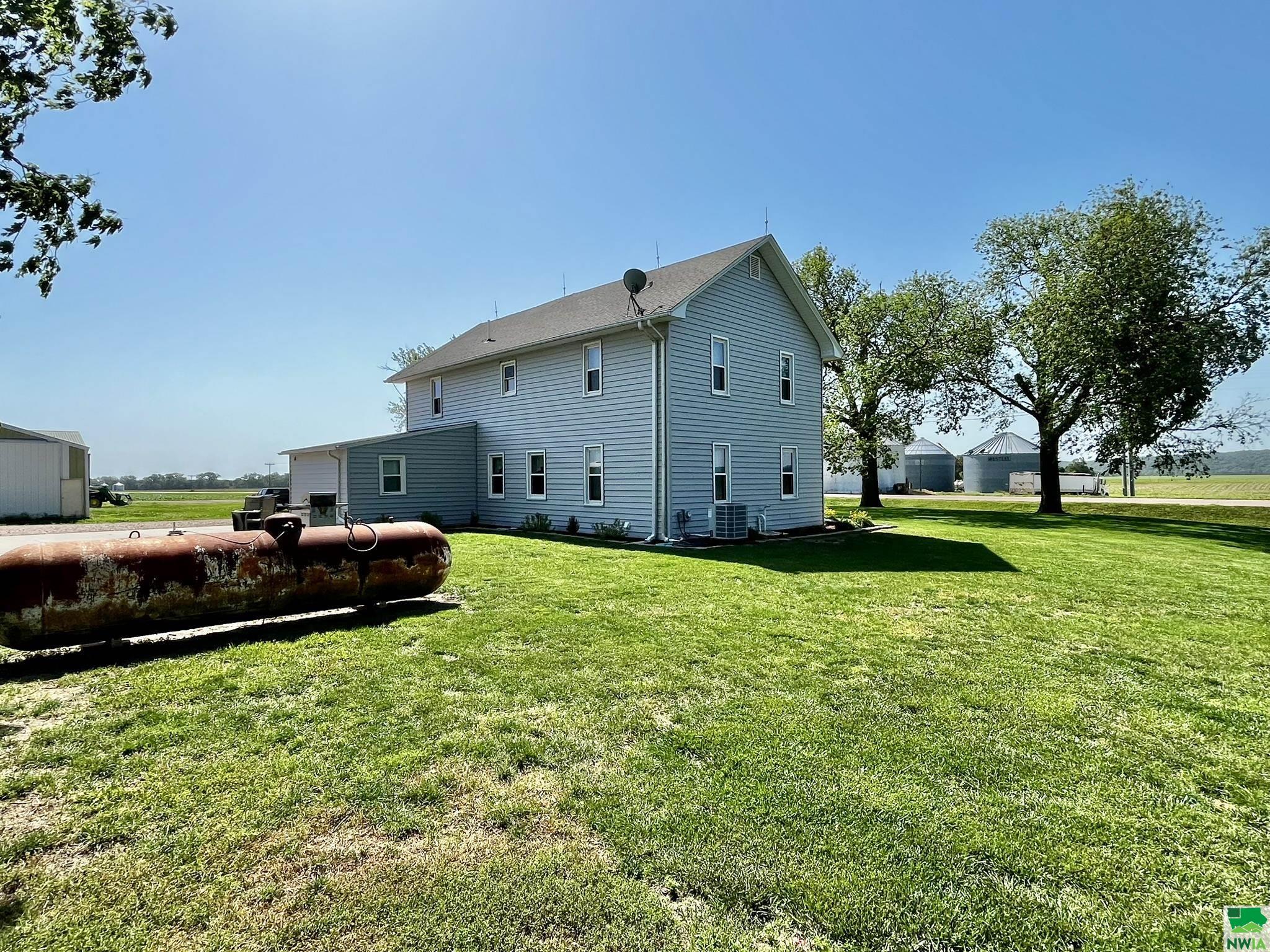 MLS #828316