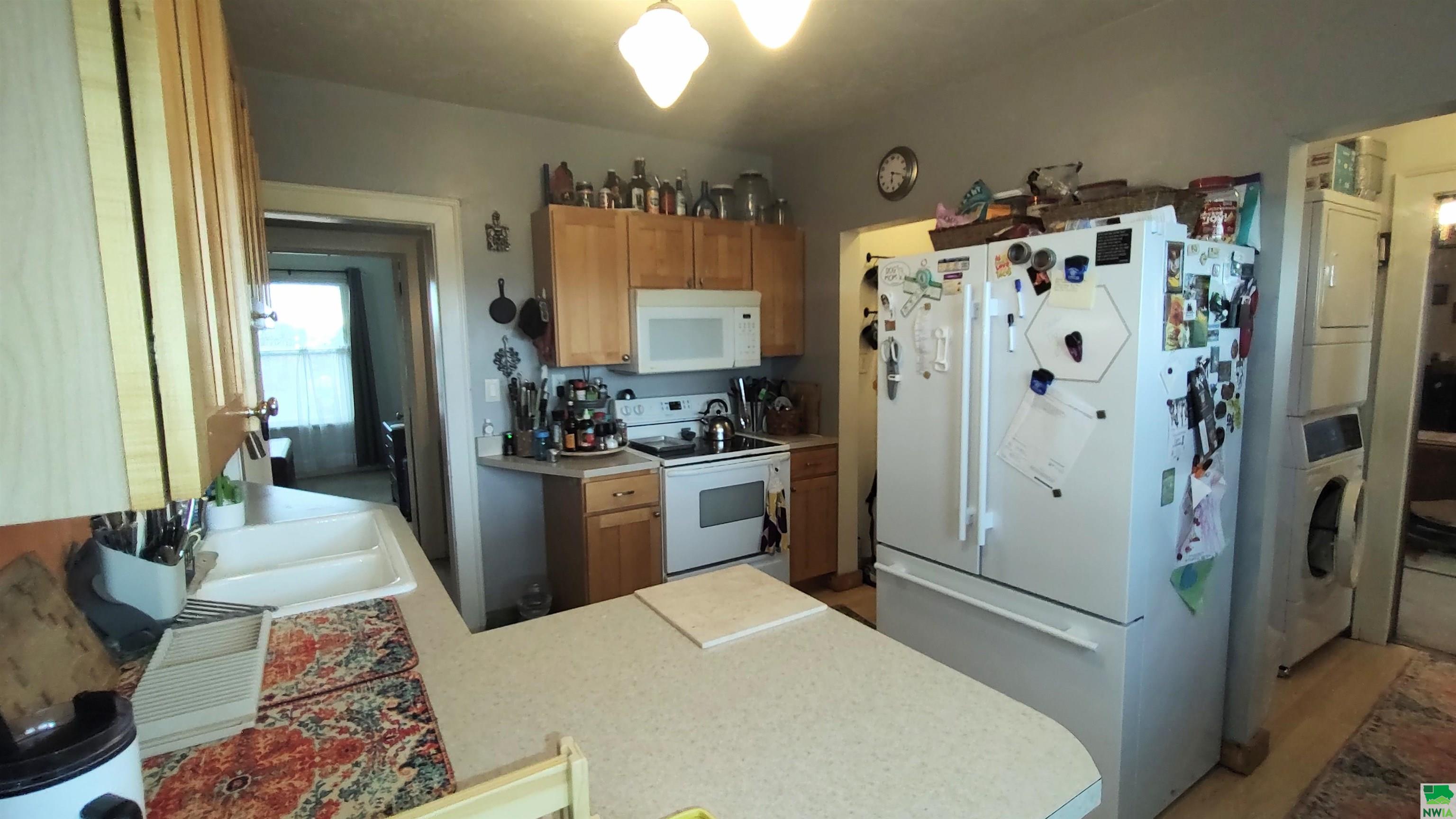 MLS #828322