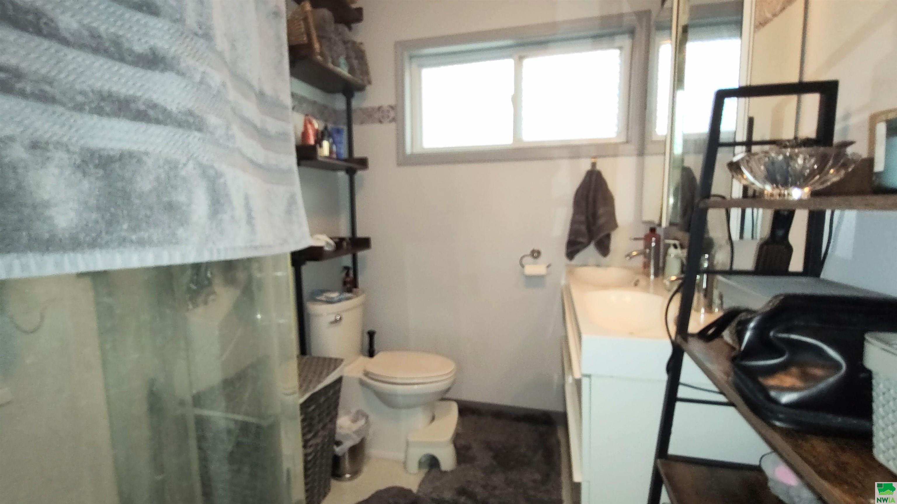 MLS #828322