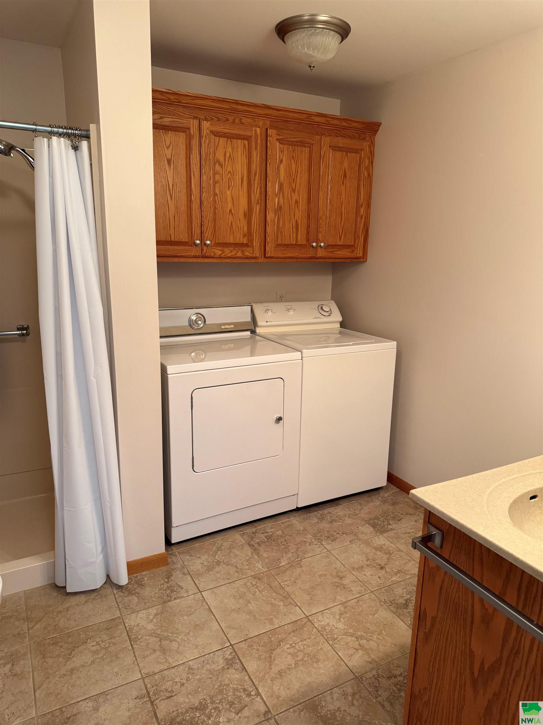 MLS #828326
