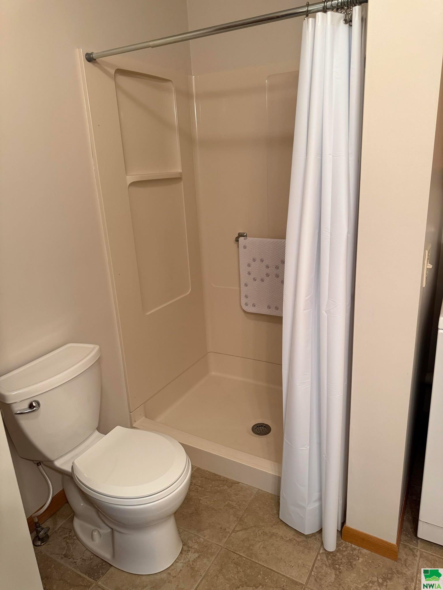 MLS #828326