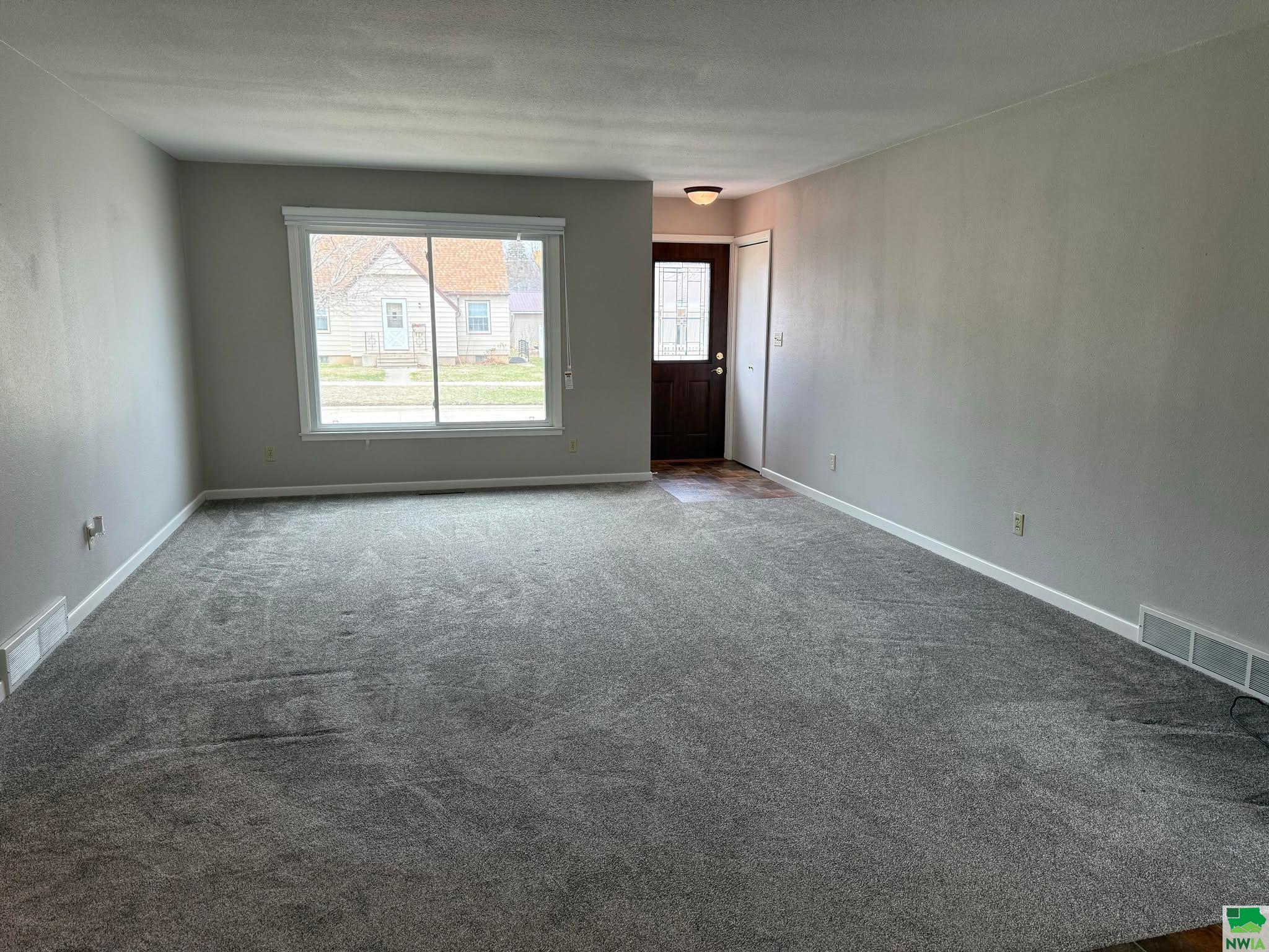 MLS #828326
