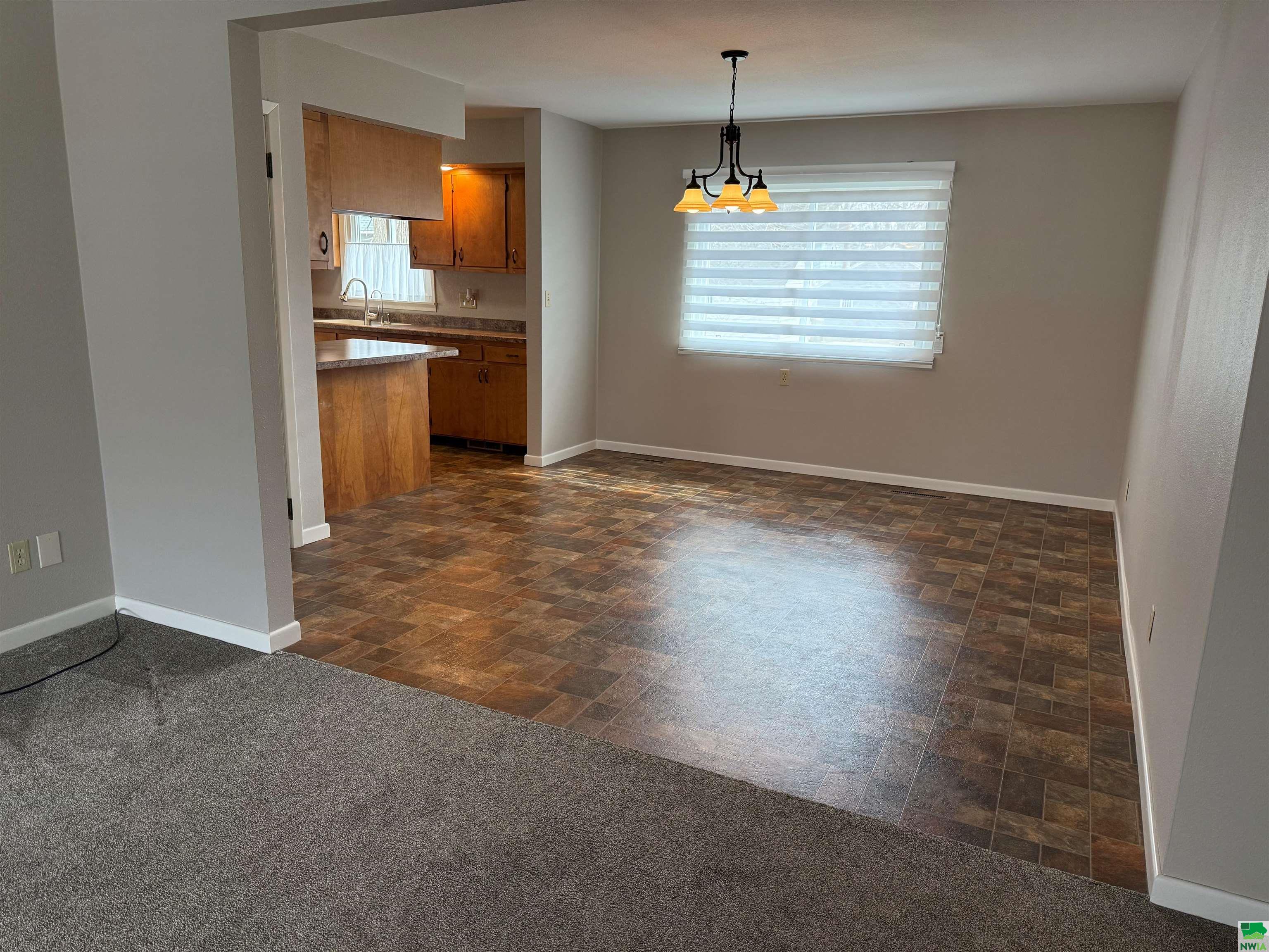 MLS #828326