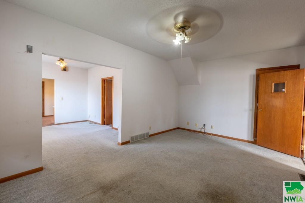 MLS #828327