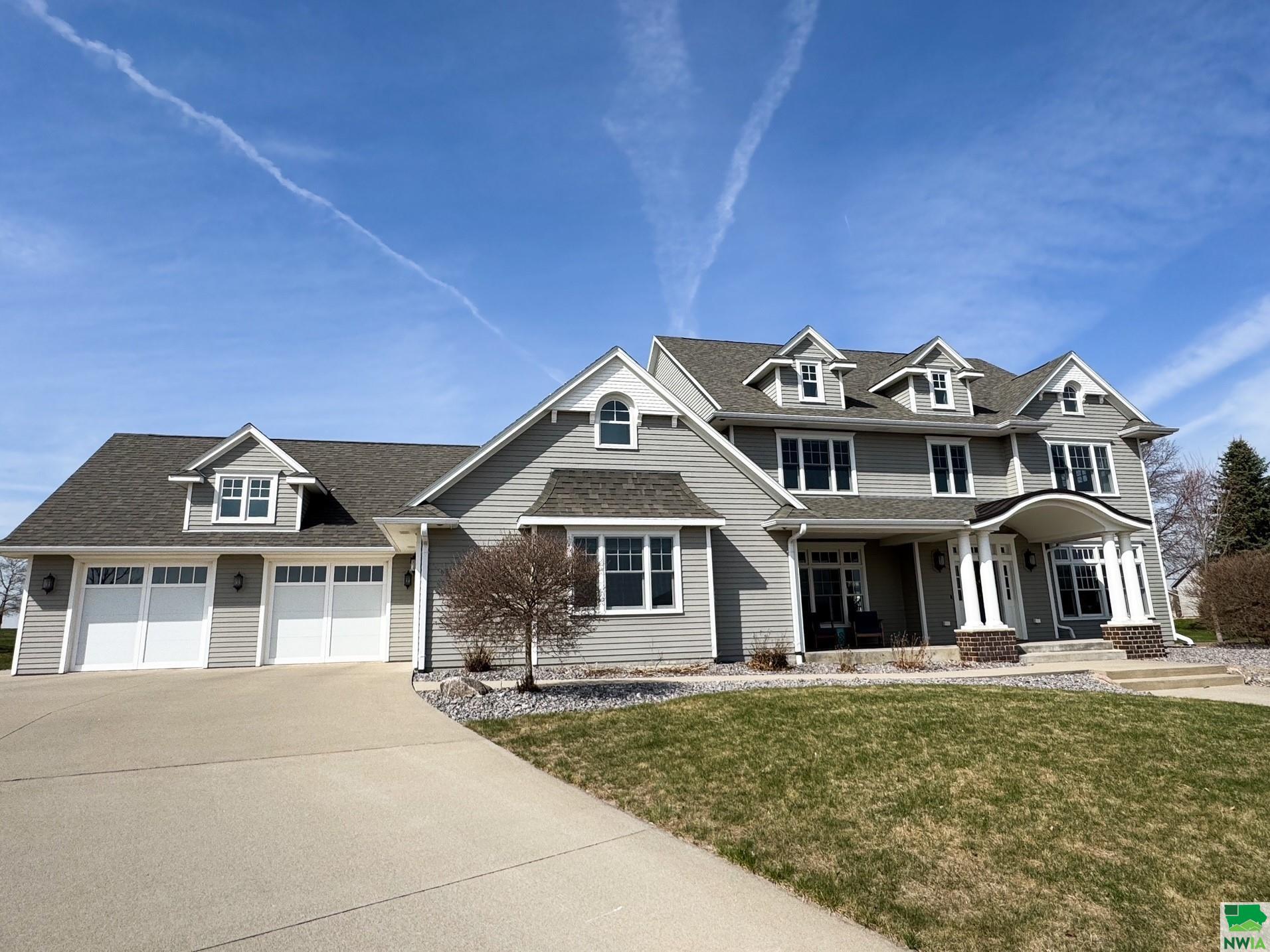 1401 Greene S, Rock Rapids, IA 51246 