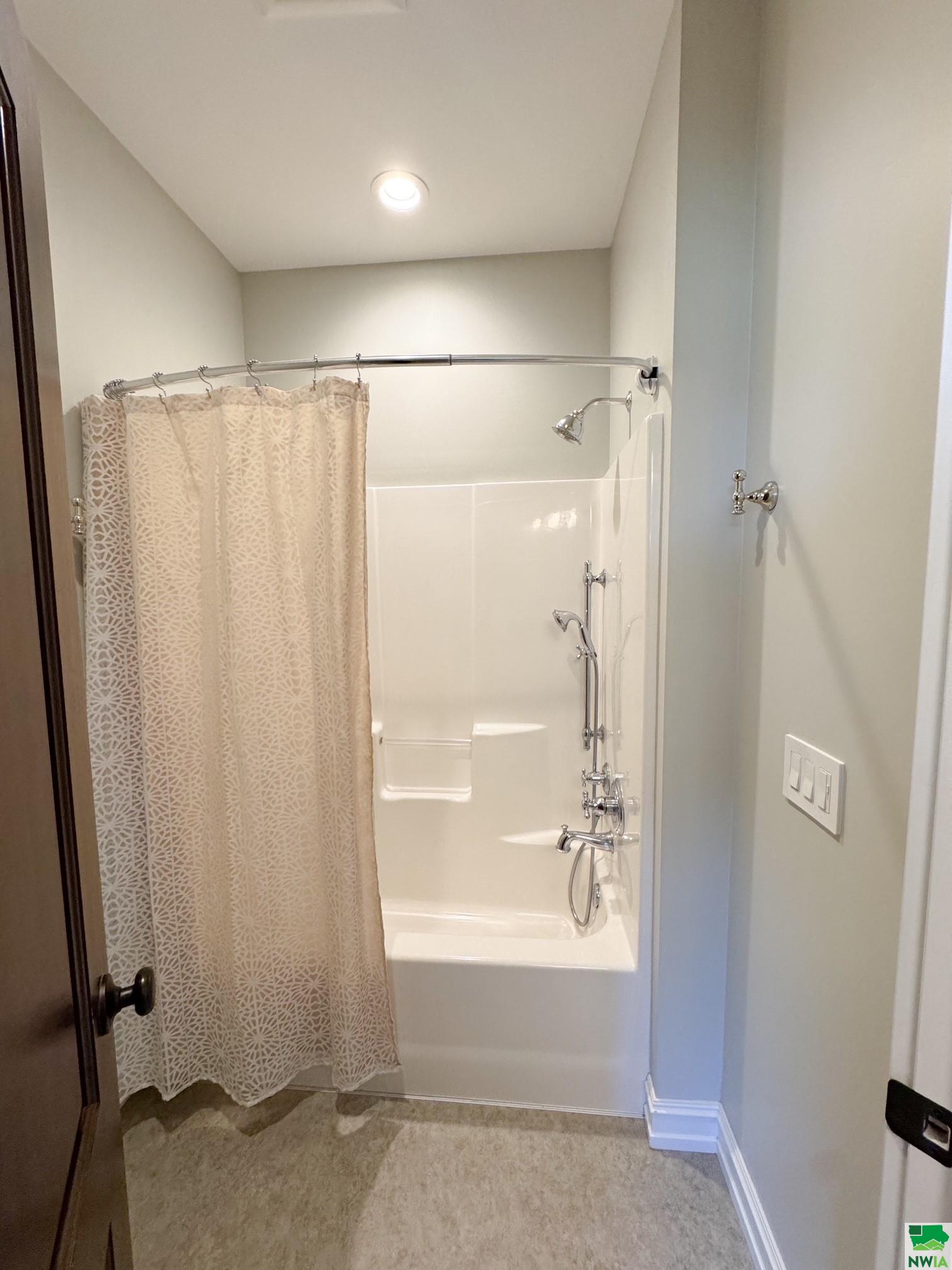 MLS #828334