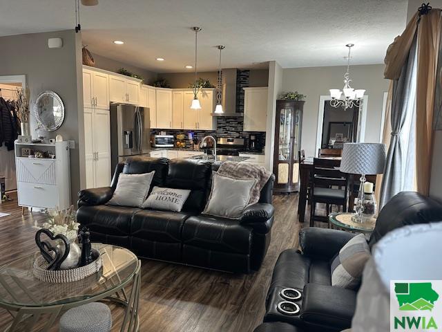 MLS #828335