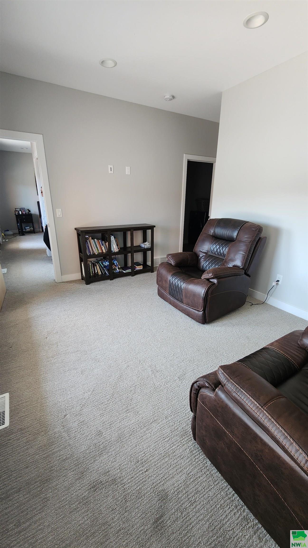 MLS #828337