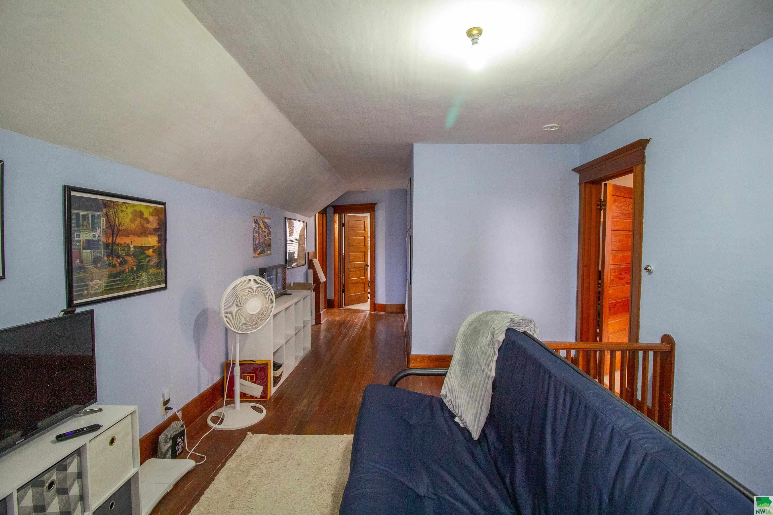 MLS #828347